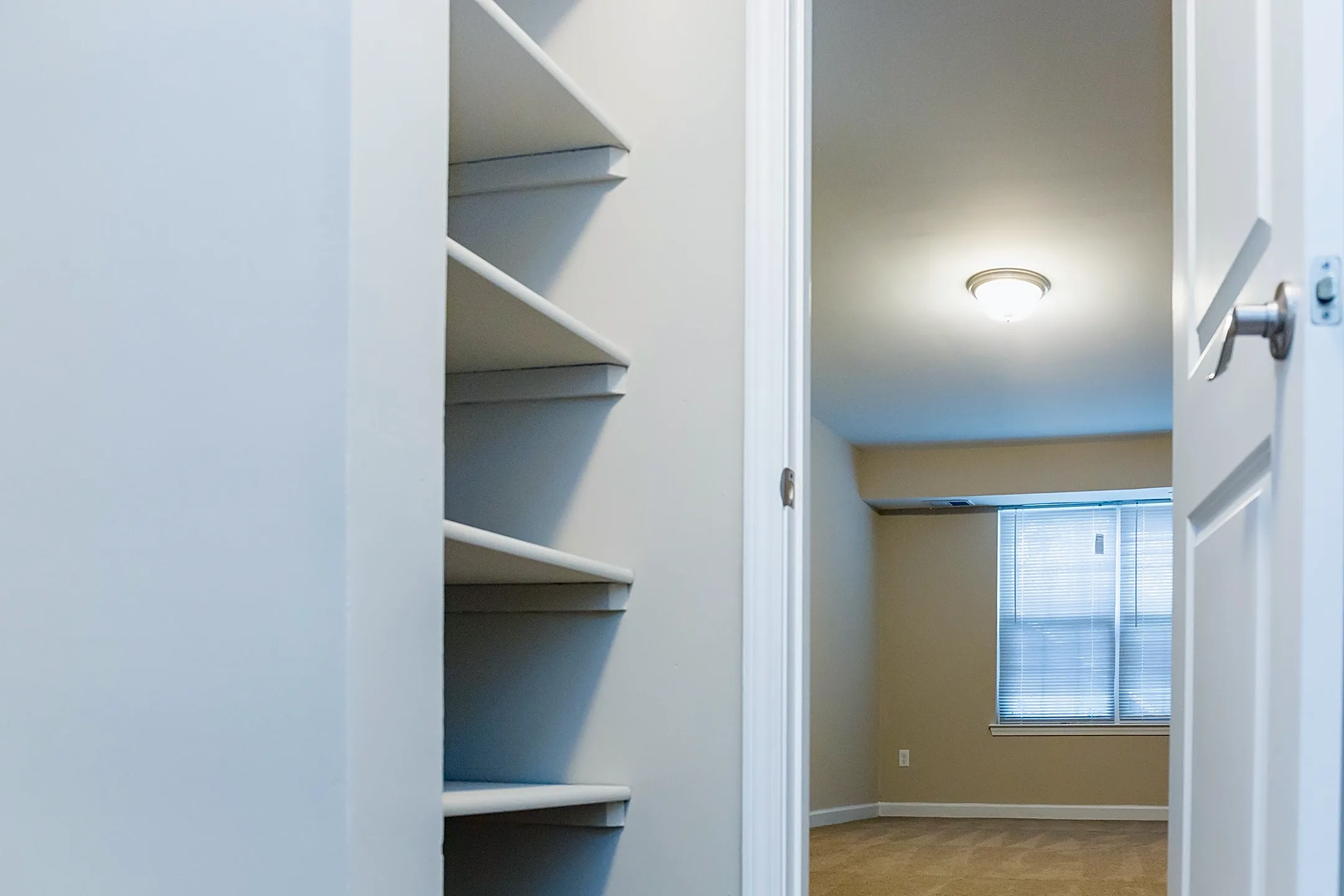 Greenhills Townhomes and Apartments 10577 Tralee Ter Damascus, MD