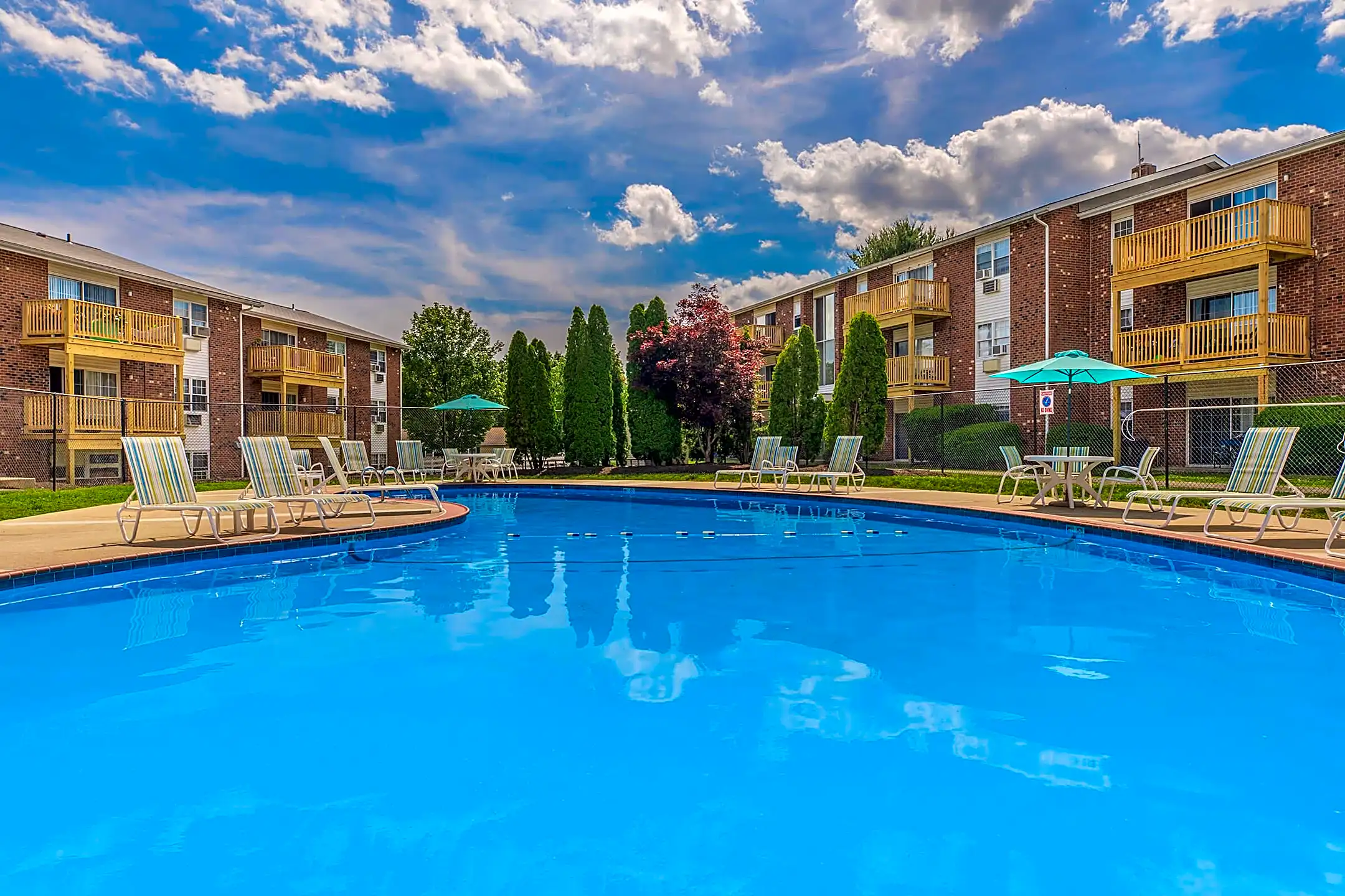Parkview Apartments Naugatuck, CT 06770
