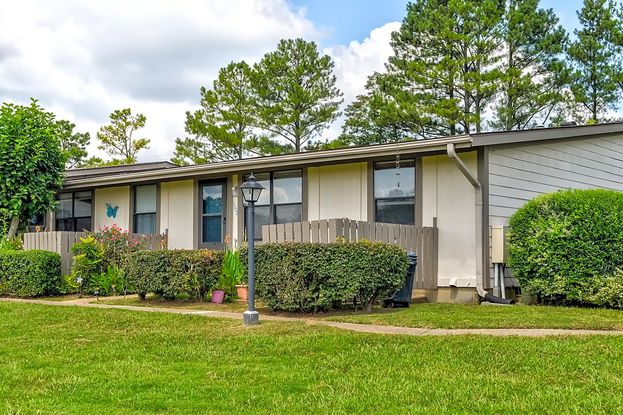 Lakeshore Apartments Fort Oglethorpe, GA 30742