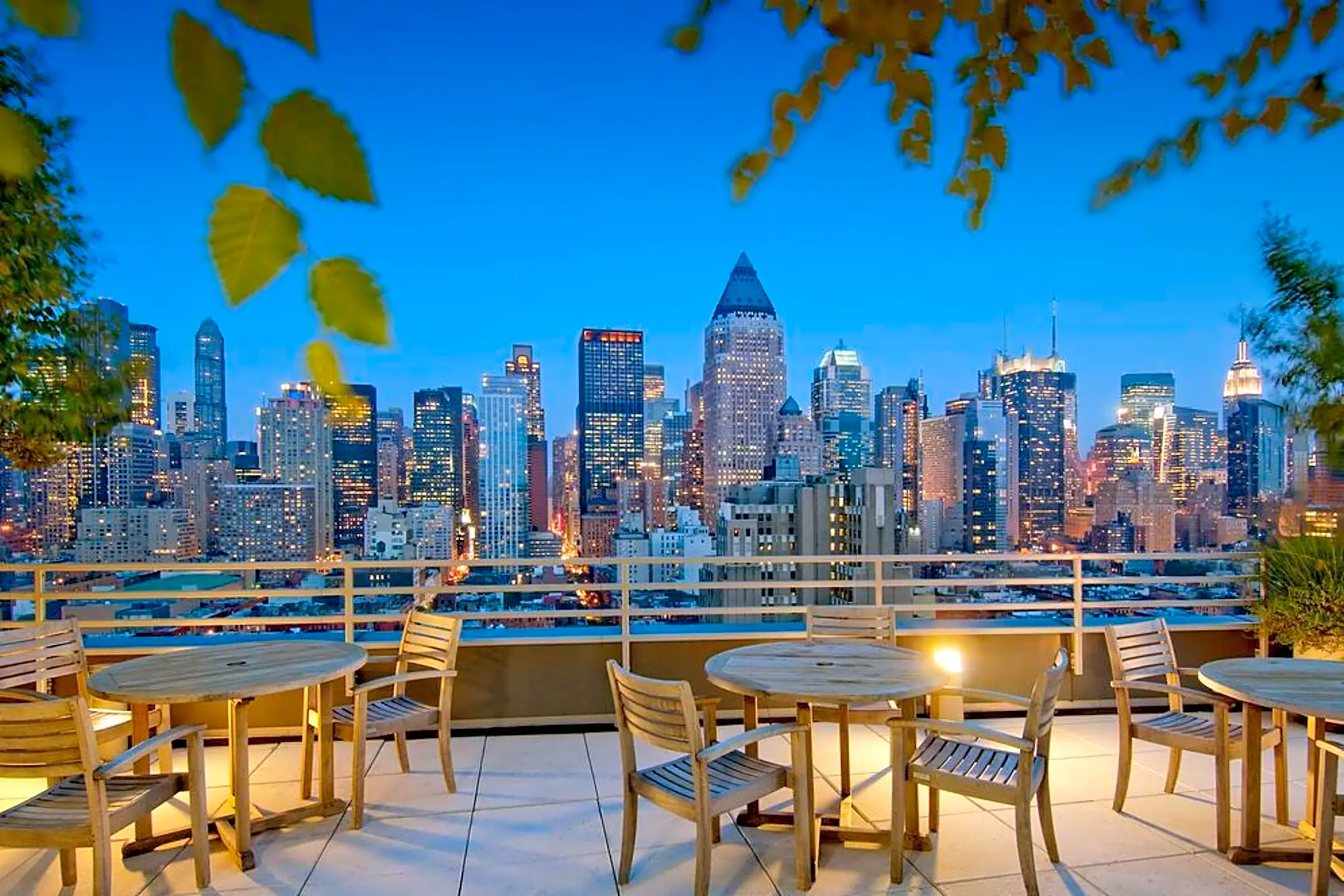 Avalon Clinton 515 W 52nd St New York, NY Apartments for Rent Rent.