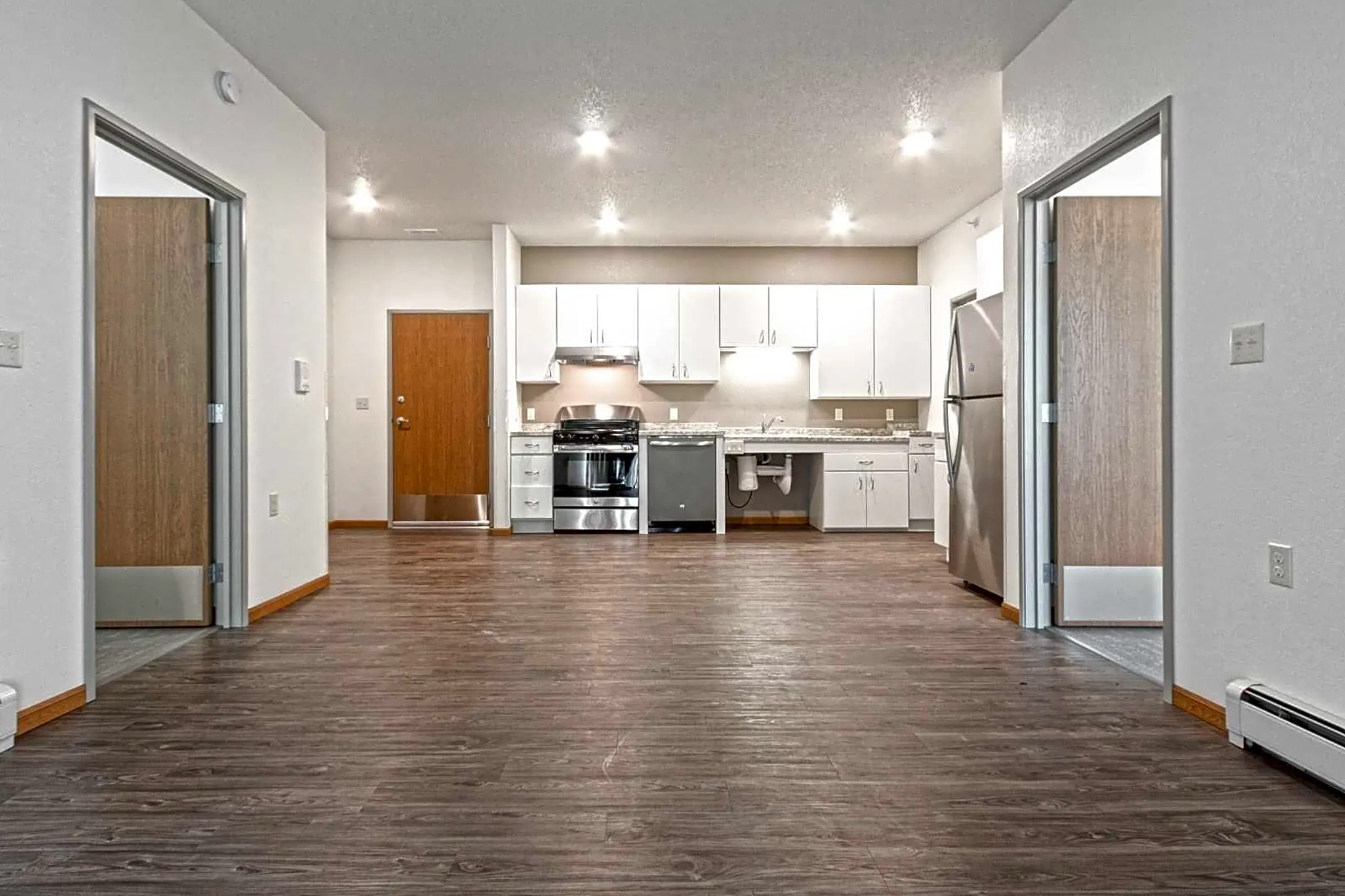 Living Room - Homefield Senior Living Apartments - Fargo, ND