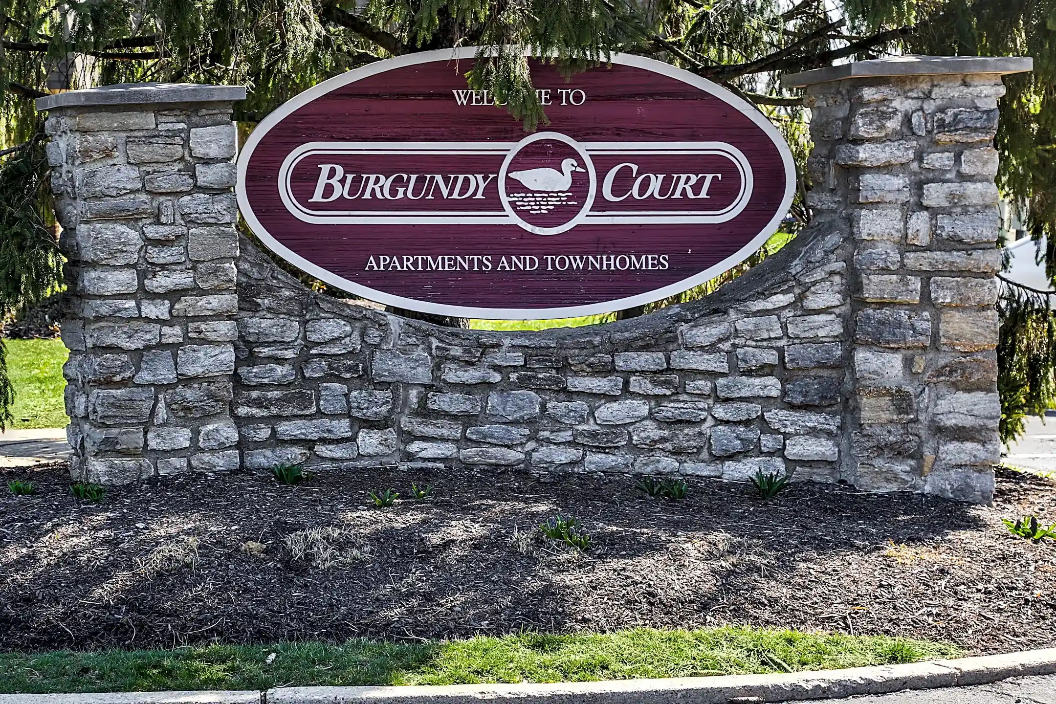 Burgundy Court 3295 Rocker Dr Cincinnati, OH Apartments for Rent