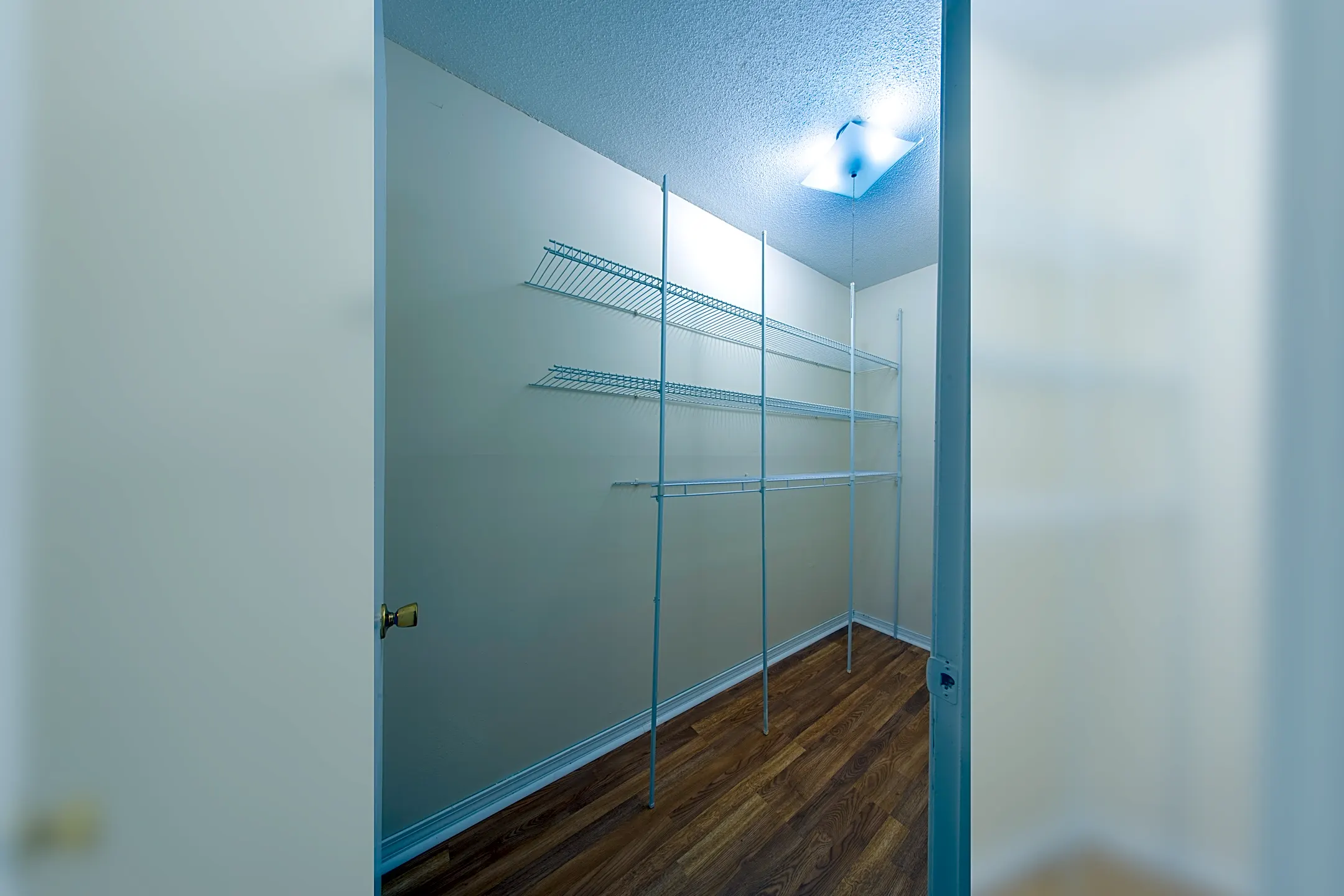 Redwood Hills Apartments Worcester, MA 01604