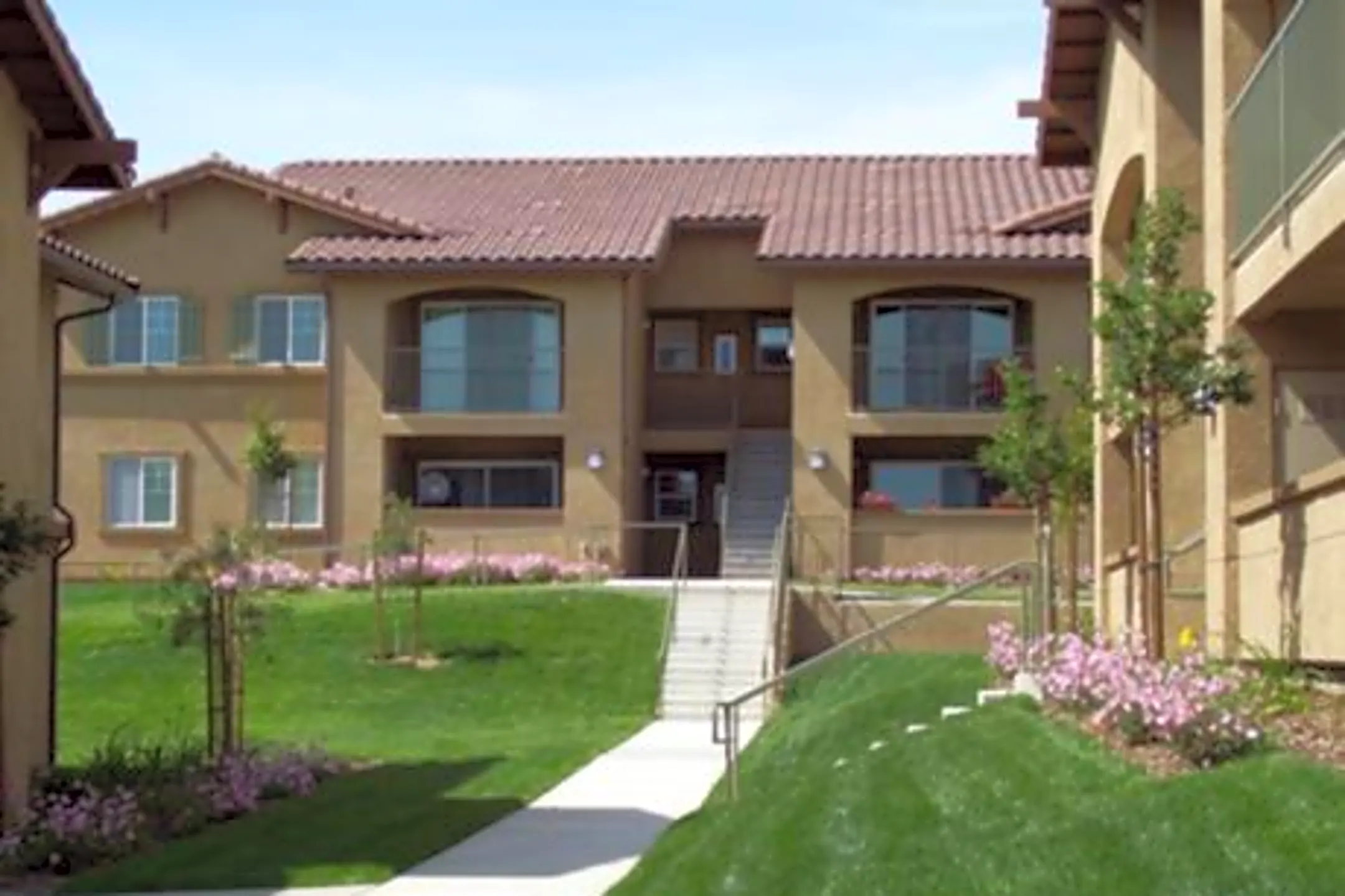 Villa Esperanza 500 E Alpine St Avenal, CA Apartments for Rent Rent.