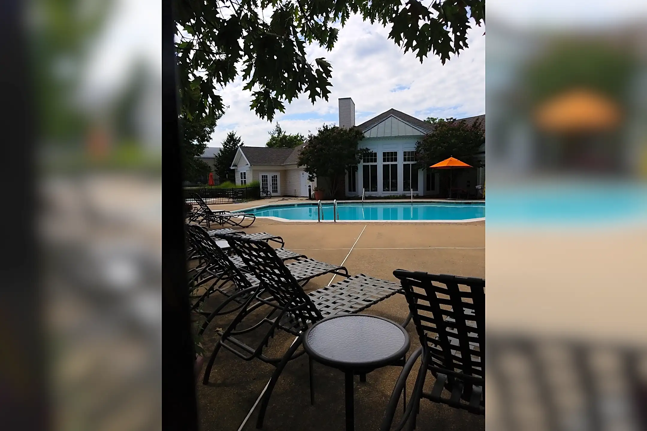 Pool - Springfield Crossing Apartments - Springfield, VA