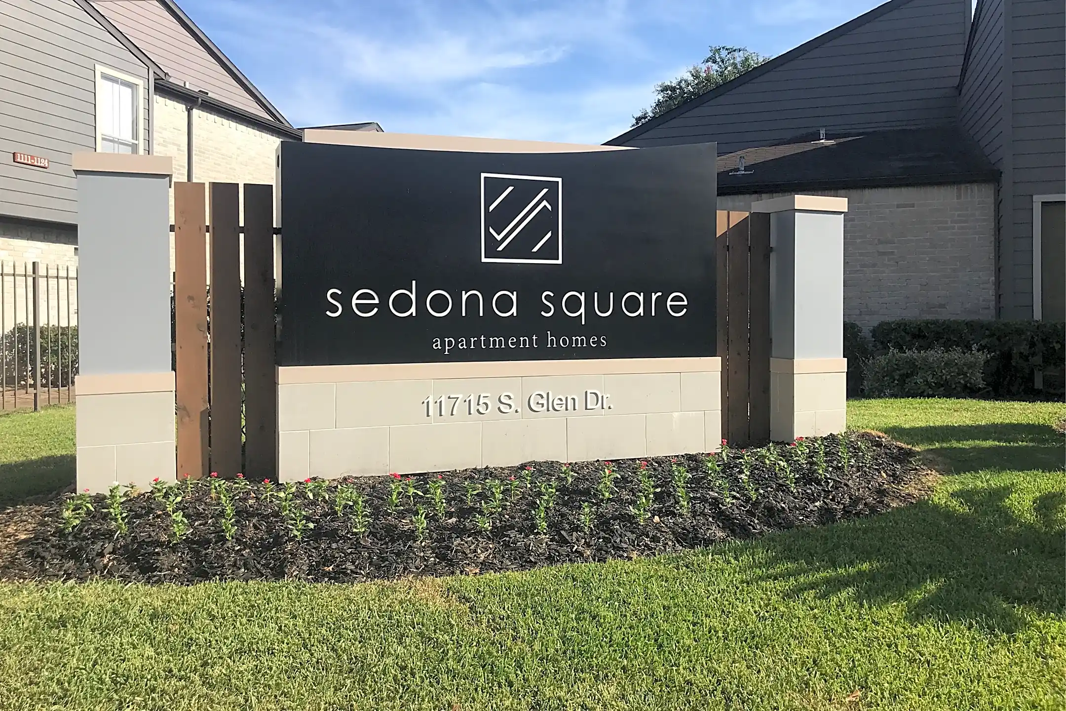 Crossing At Sedona Square Ii 9755 Court Glen Dr Houston TX