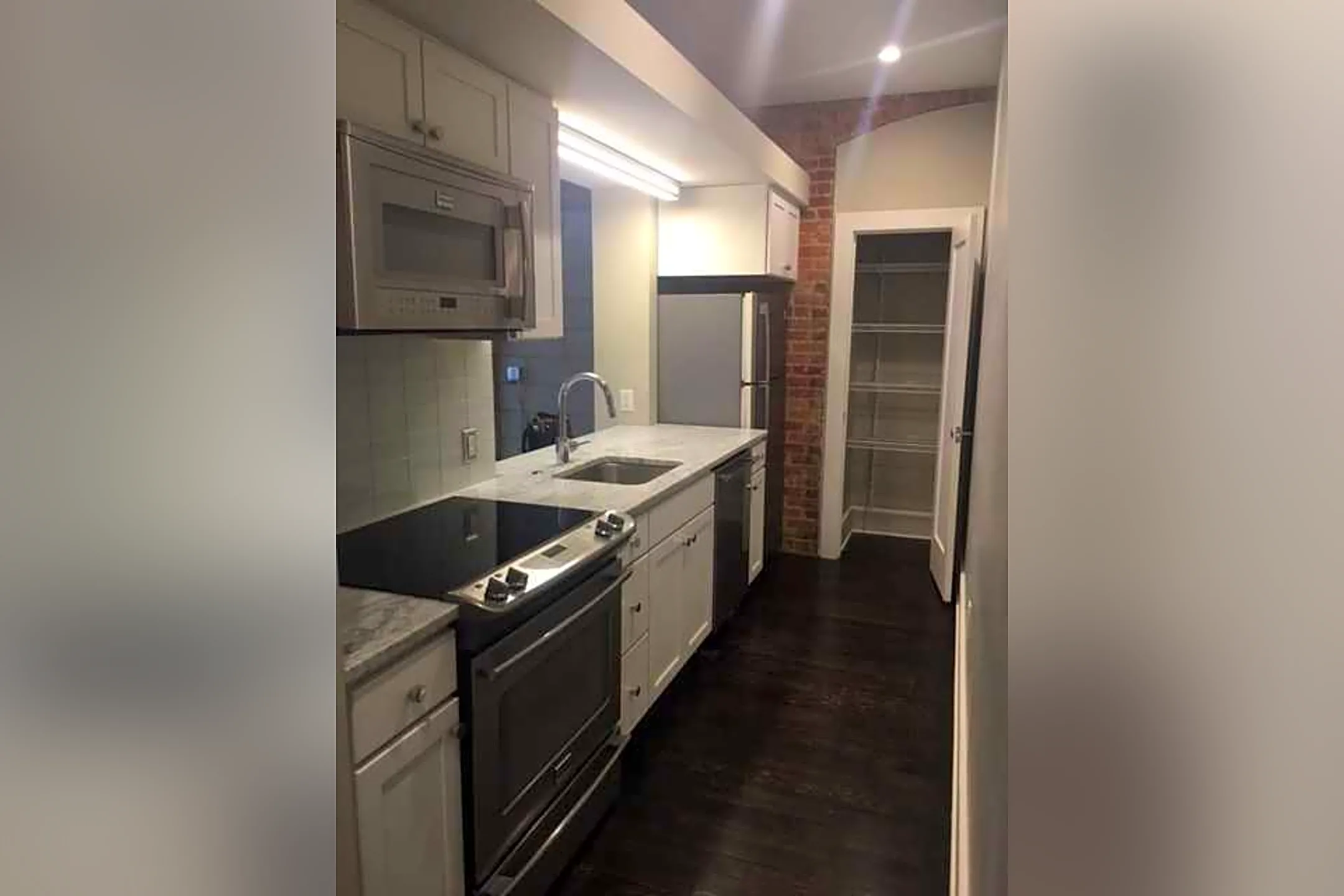 Kitchen - Pike Block Apartments - Syracuse, NY