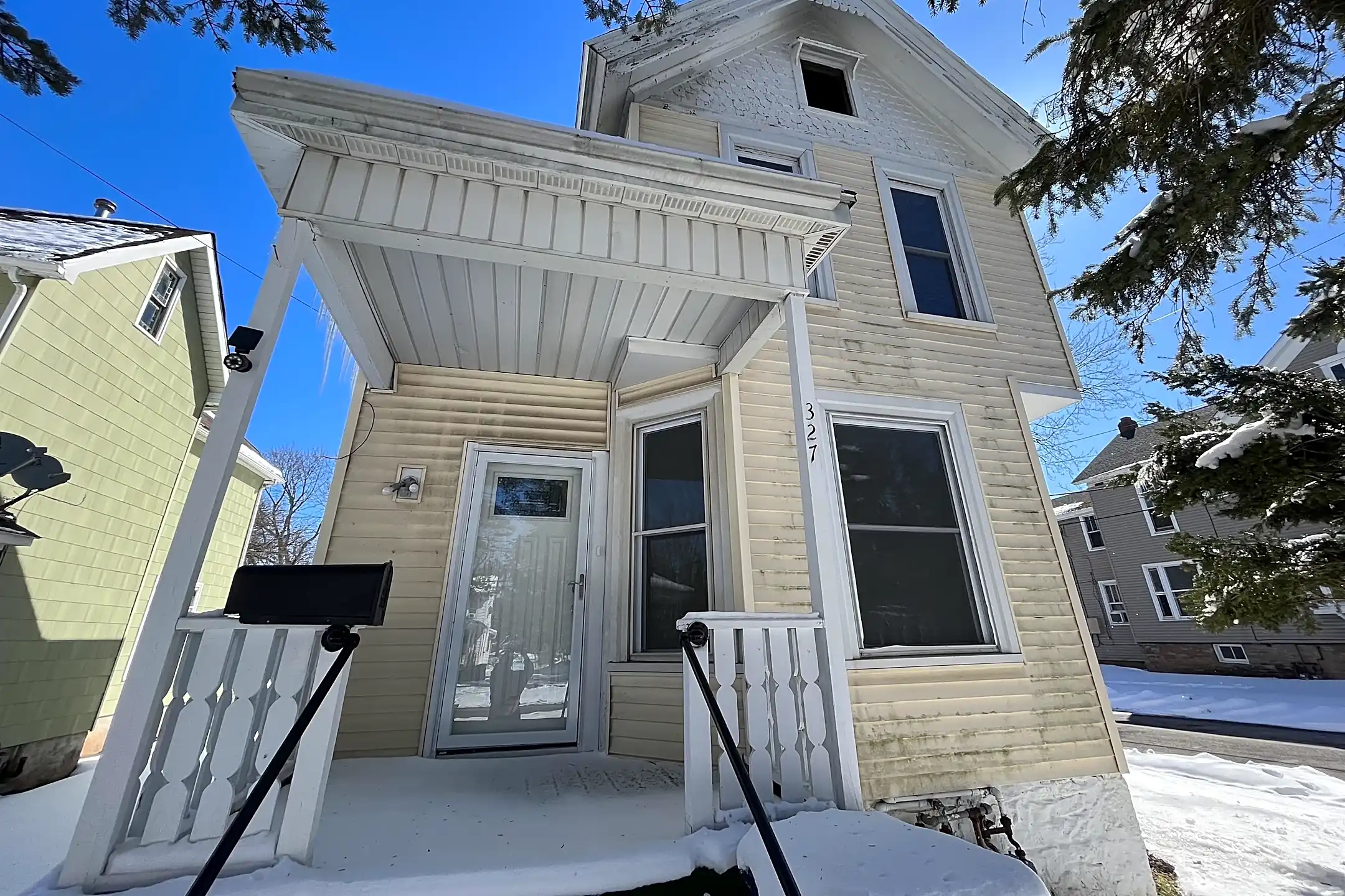 327 Washburn St 327 Washburn St unit 1 Lockport, NY Apartments for Rent Rent.