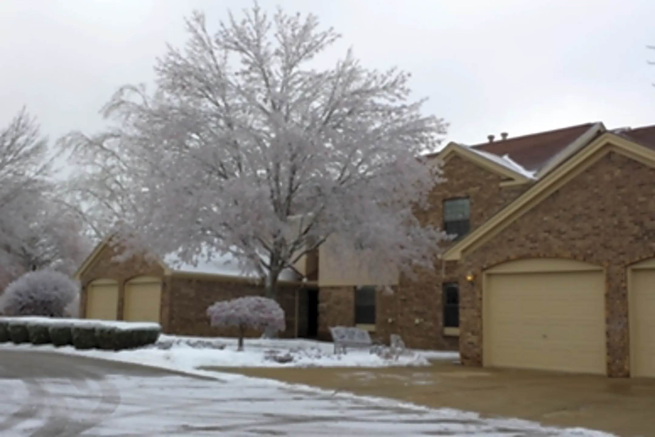 Rolling Hills Apartments Lapeer, MI 48446