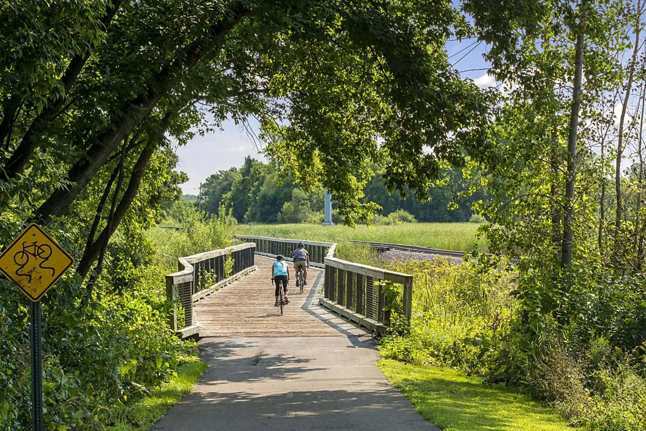 Medicine Lake Apartments Plymouth, MN 55441