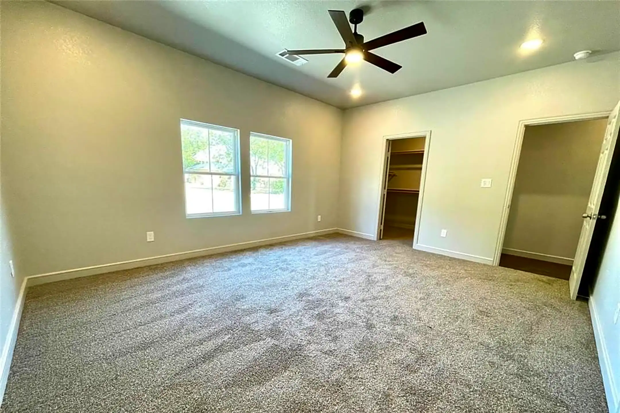 1121 Gannon Ln DeSoto, TX Houses for Rent Rent.