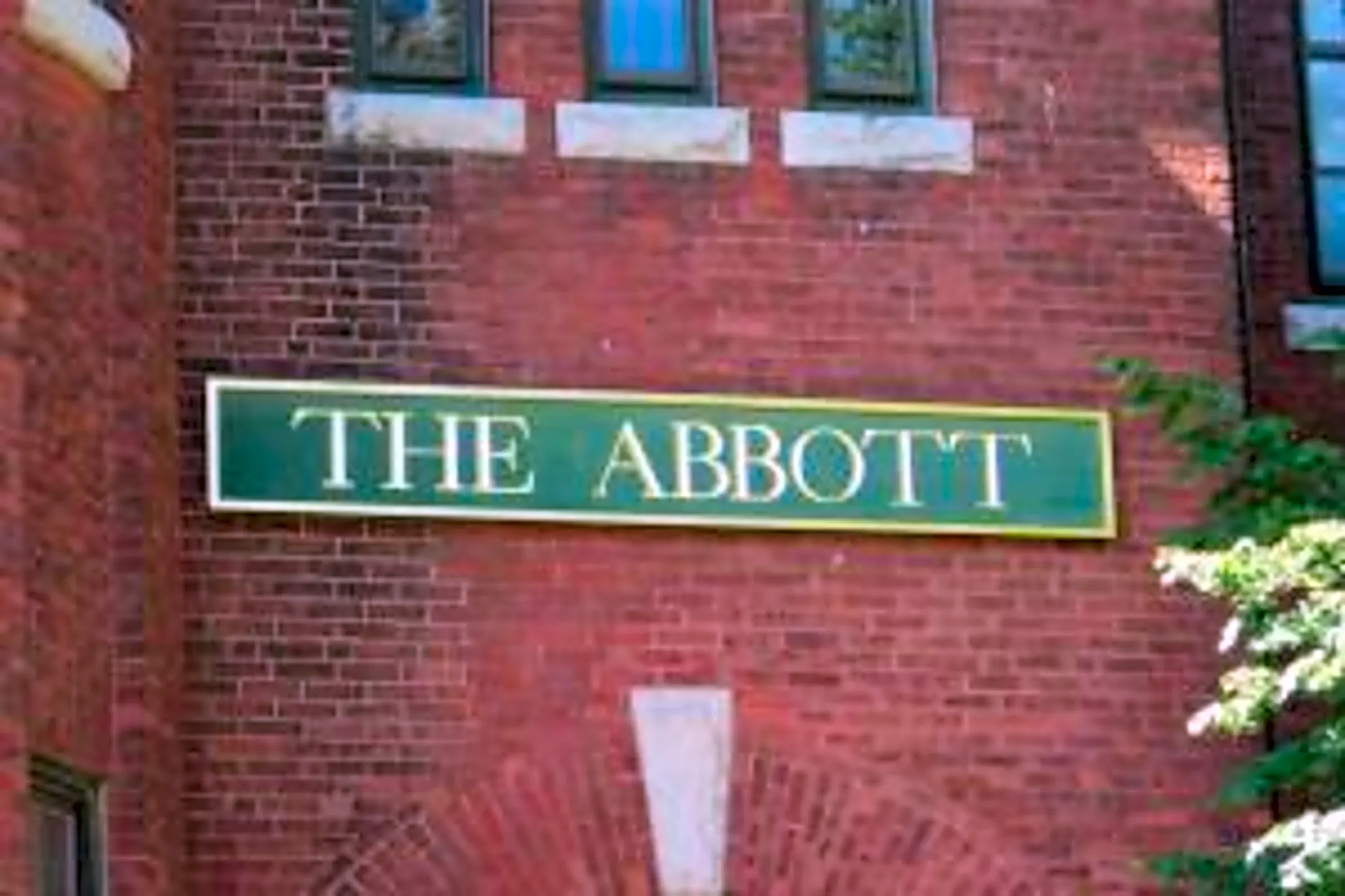 The Abbott House 36 Abbott St Worcester, MA Apartments for Rent Rent.