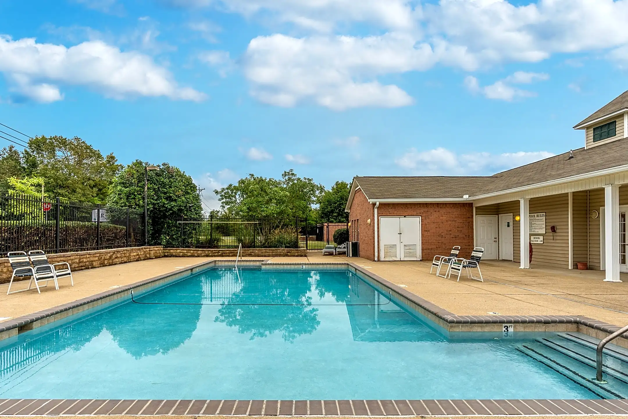 Park Trail Apartments Shelbyville, TN 37160