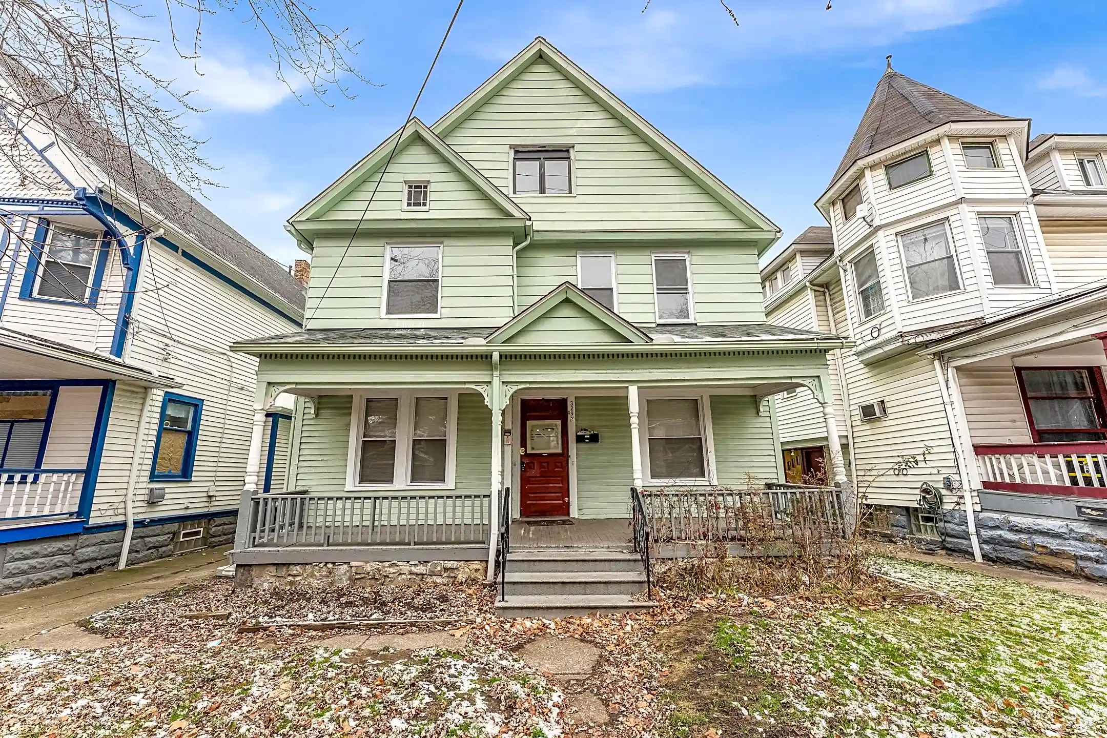 3292 Scranton Rd 3292 Scranton Rd unit UNITUP Cleveland, OH Houses