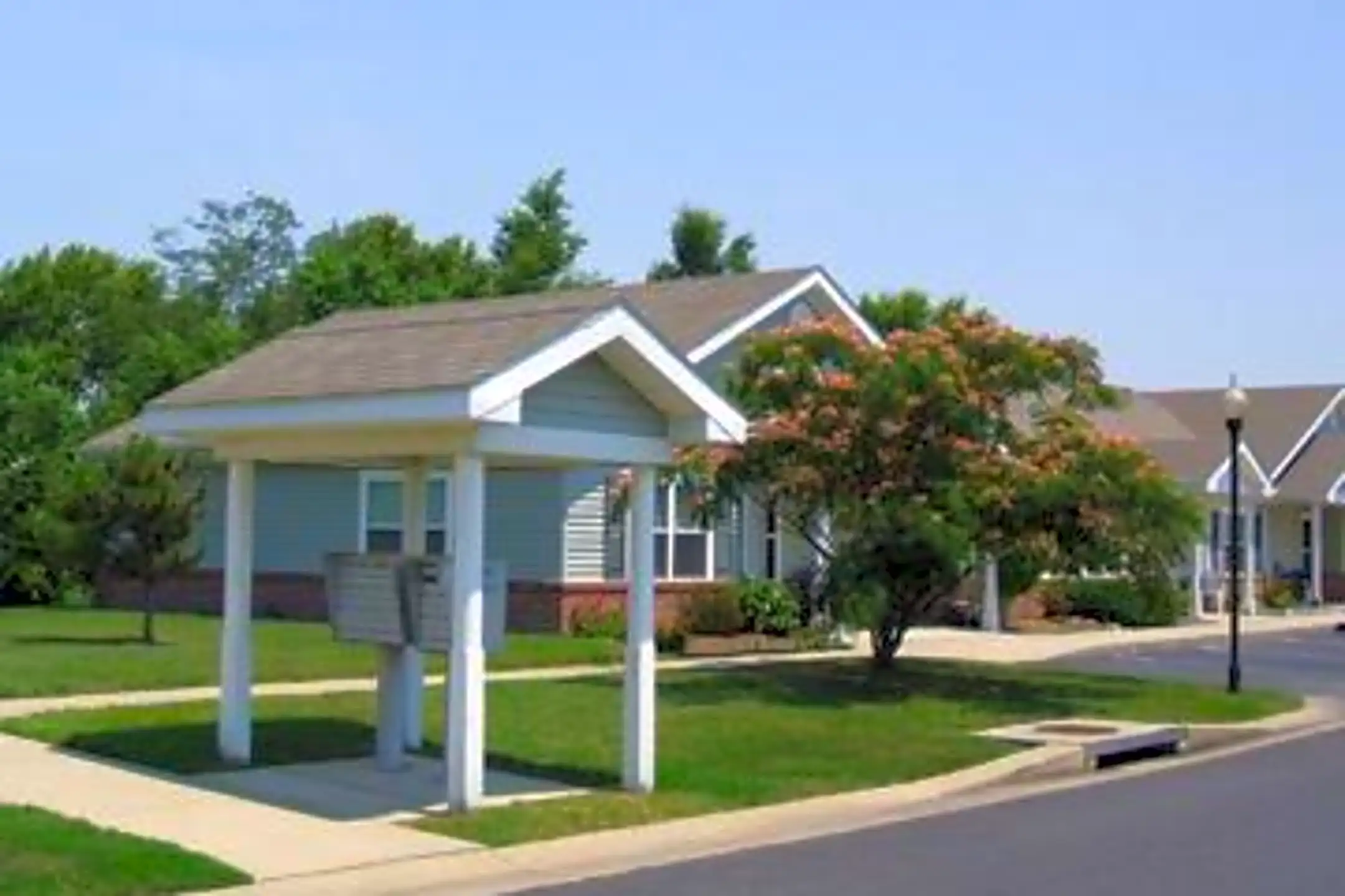 Gateway Village Apartments 939 Gateway St Salisbury, MD Apartments