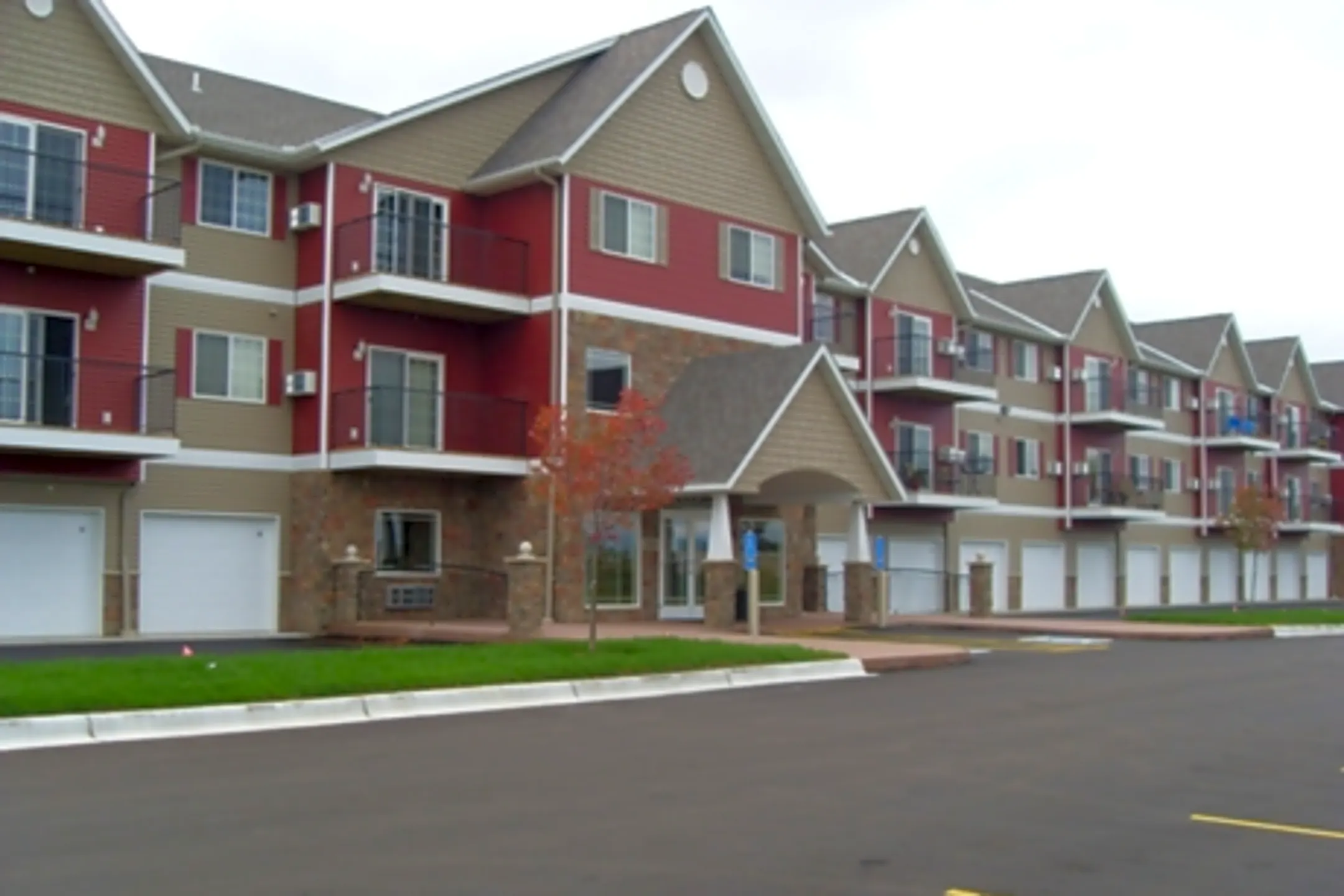 The Legacy of Alexandria 701 34th Ave E Alexandria, MN Apartments