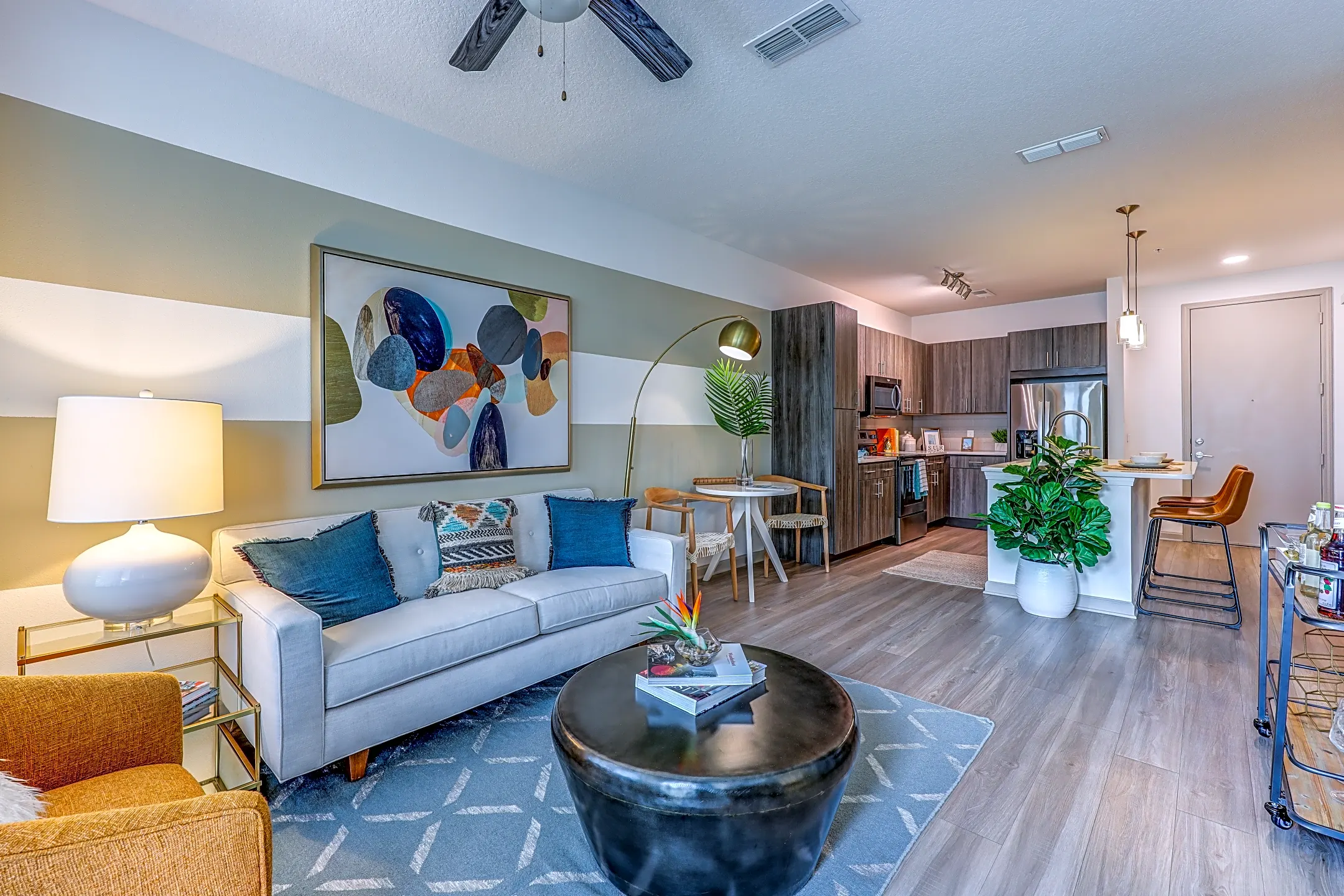 Living Room - Sur at Southside Quarter - Jacksonville, FL
