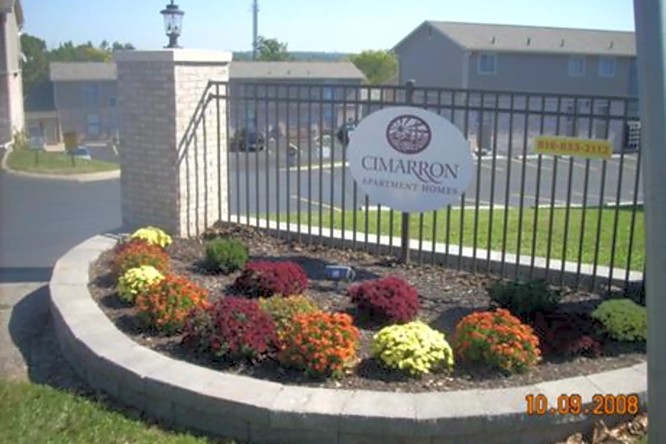 Cimarron Apartments Homes 525 Stone Arch Dr Independence, MO