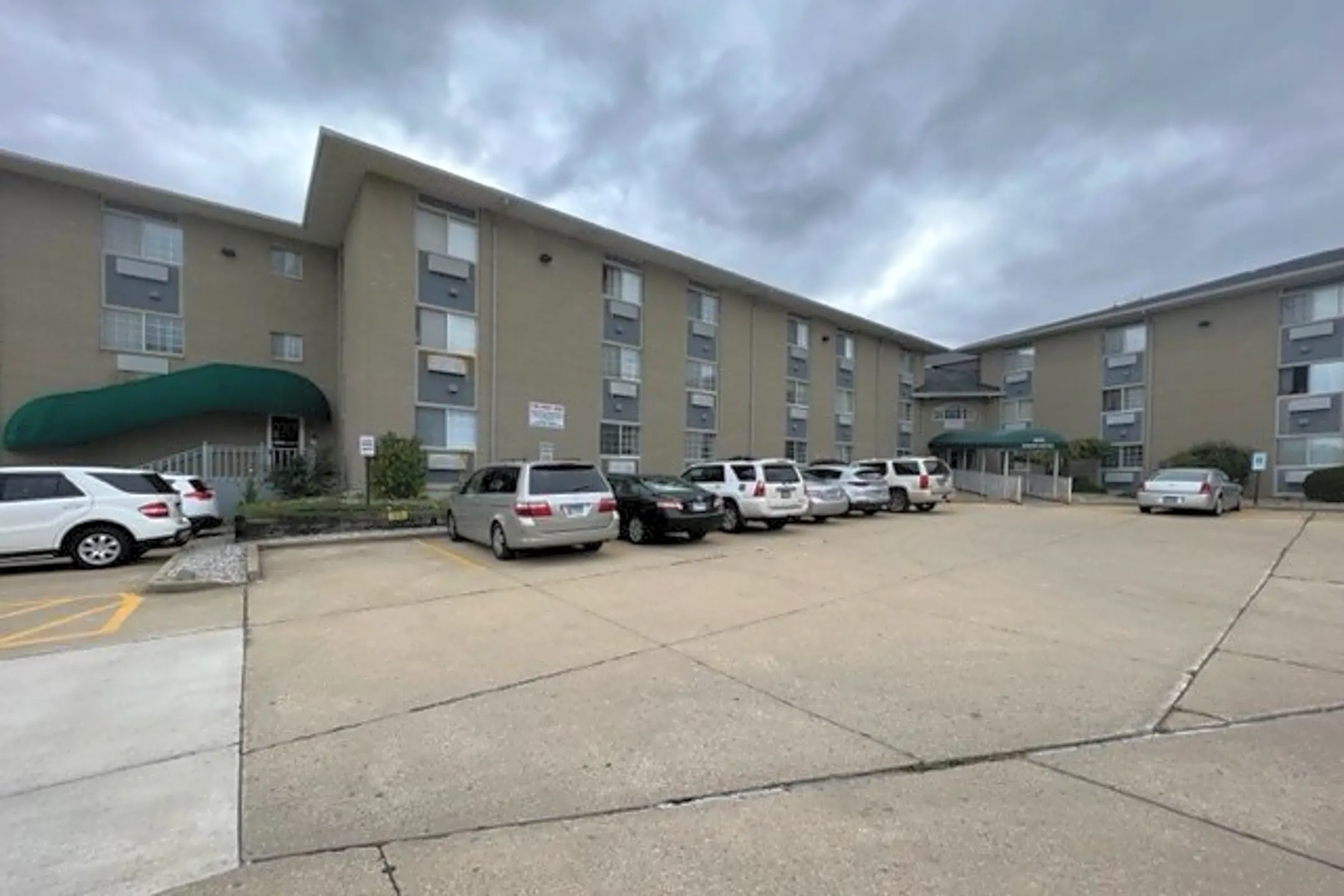 3305 Sunset Ave 308 Waukegan, IL Houses for Rent Rent.