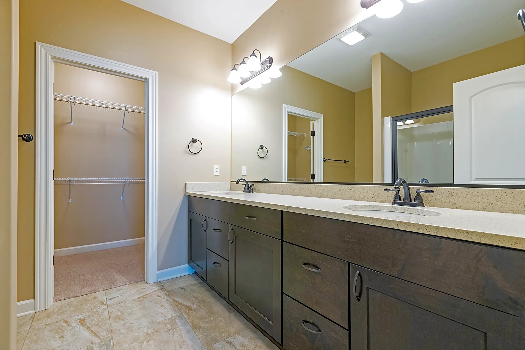 Timberline Ridge Townhomes 2400 SW Taylor Court Waukee, IA