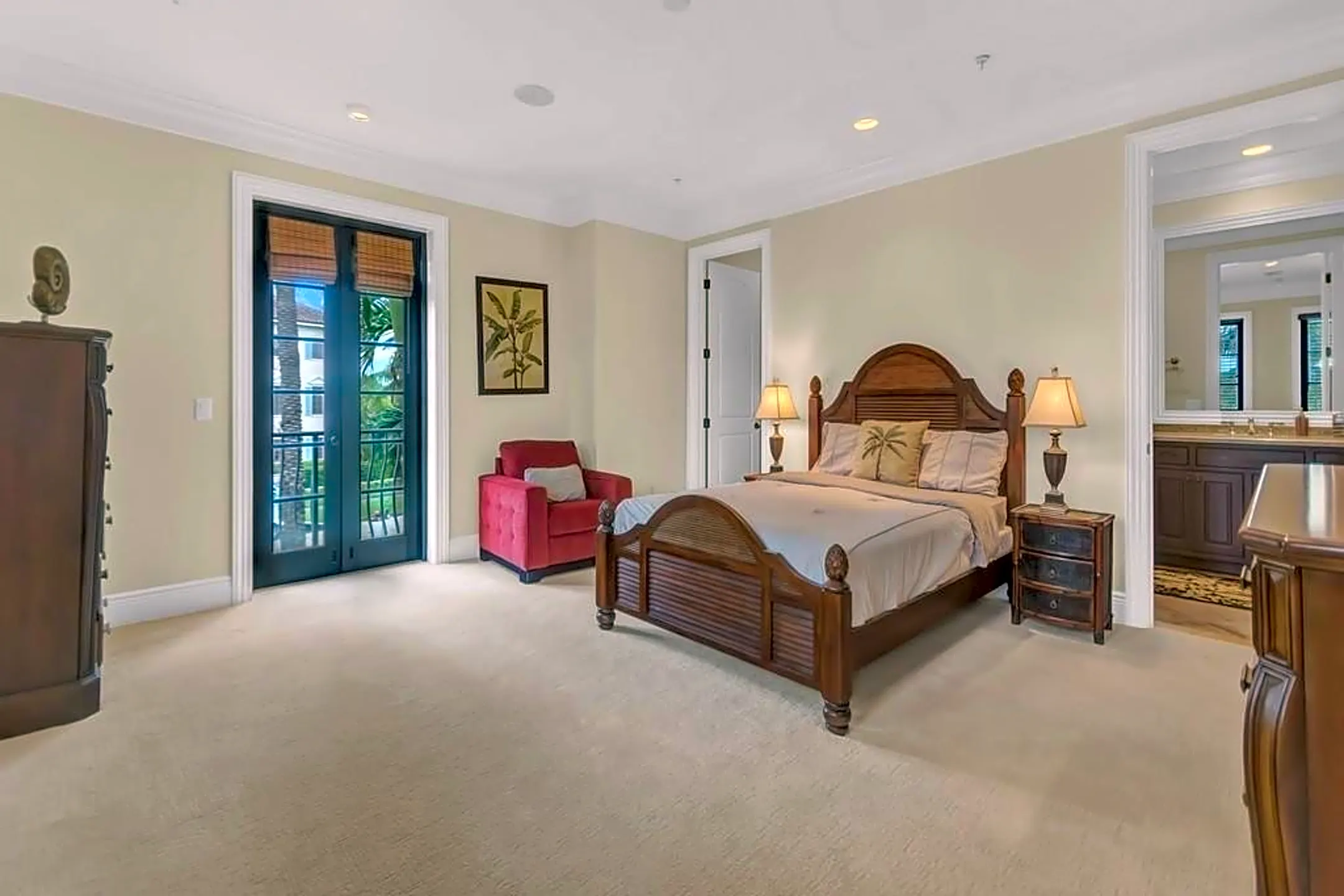 Bedroom - 1510 Ocean Dr #2 - Vero Beach, FL