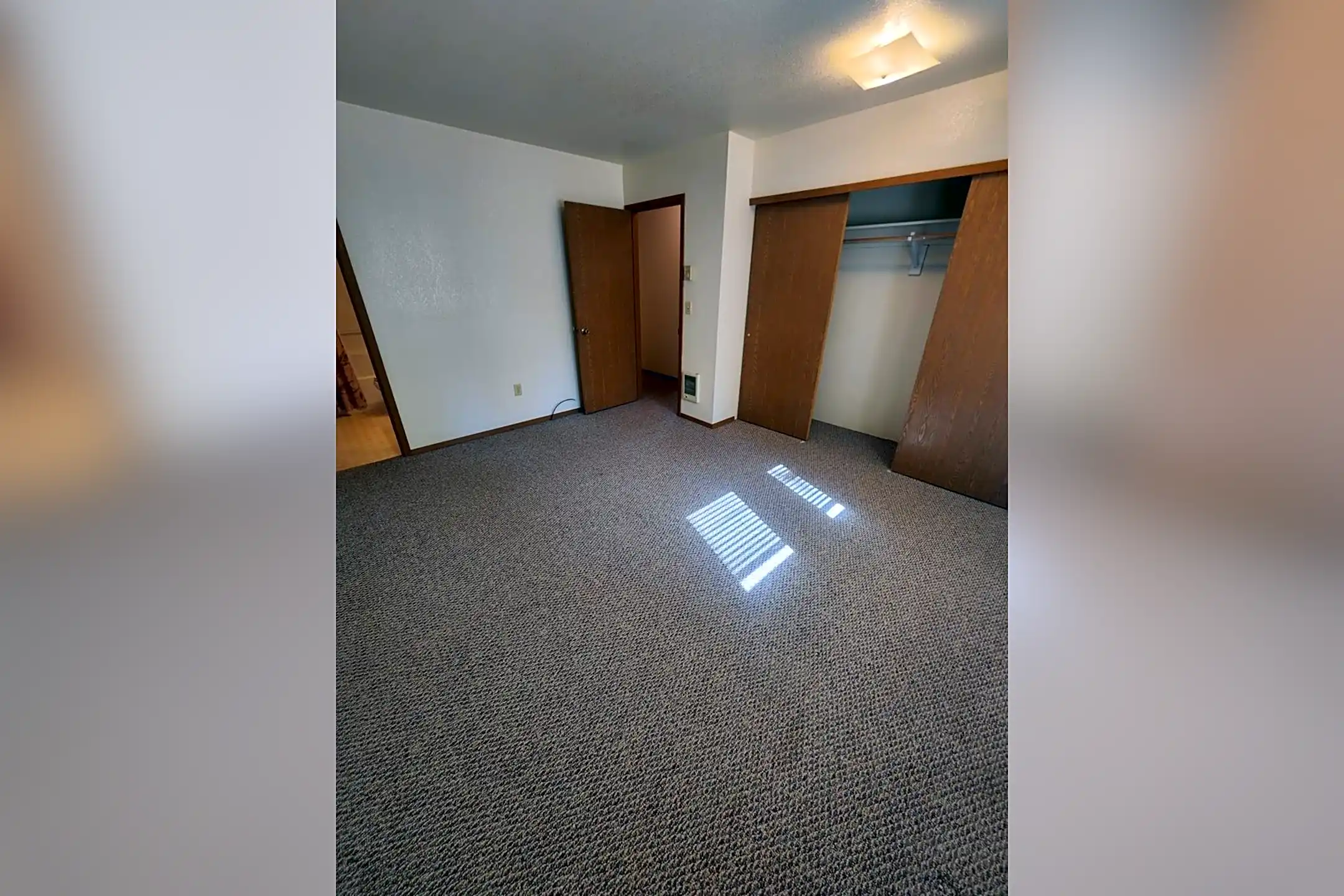 3570 E 2nd Ave 3570 E 2nd Ave unit 2 Post Falls, ID Houses for Rent