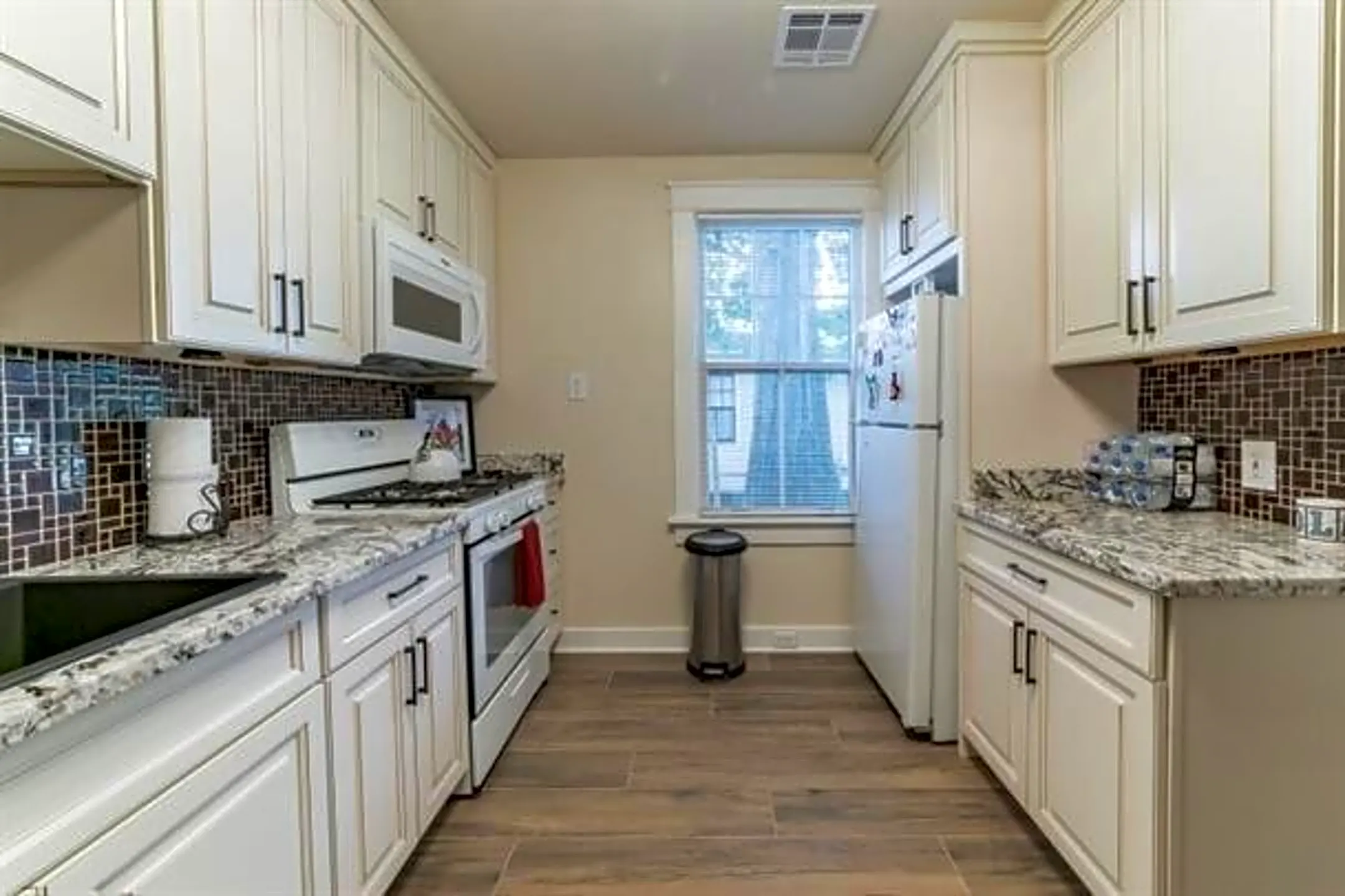 4029 Clematis St New Orleans, LA Apartments for Rent Rent.