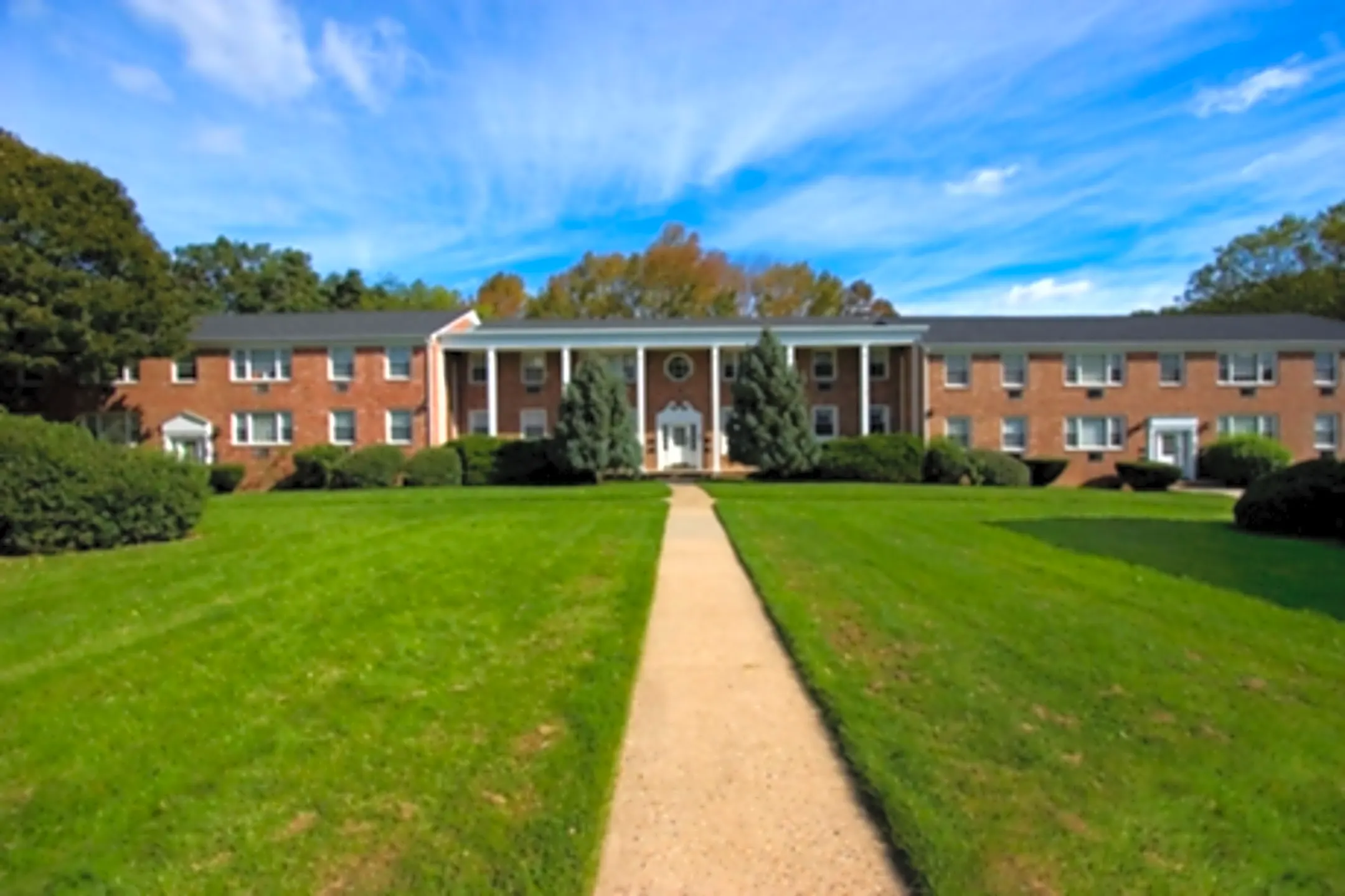 Hamilton House 540 Main St Chatham, NJ Apartments for Rent Rent.