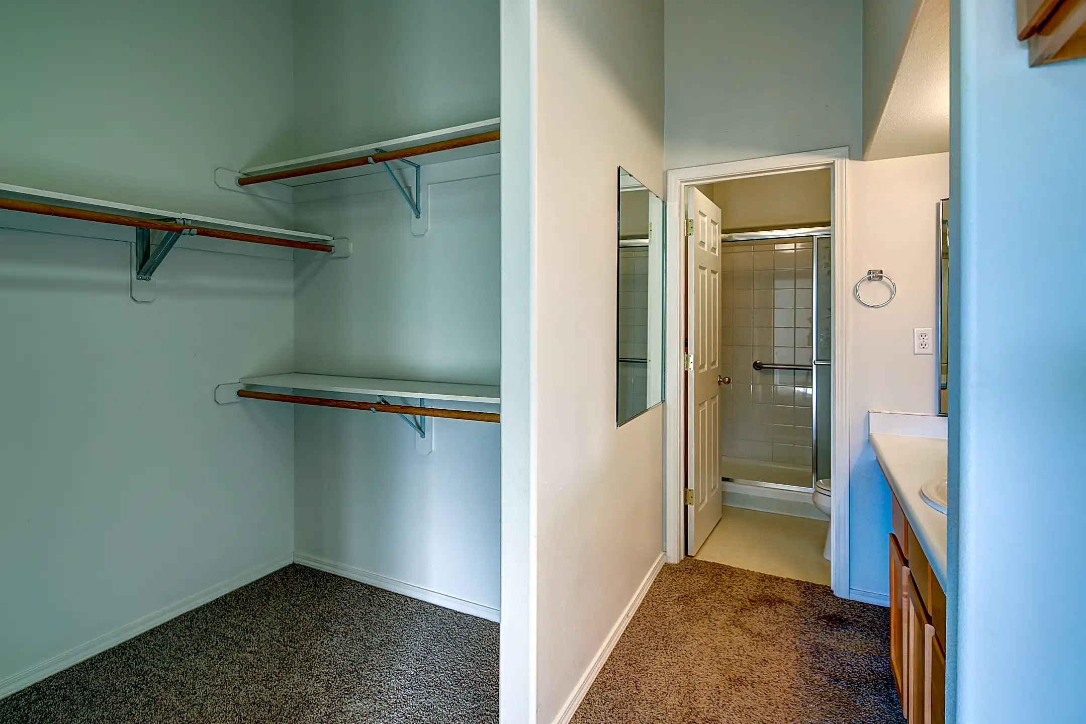 Creekside Manor 7545 Foxridge Way Anchorage, AK Apartments for Rent Rent.