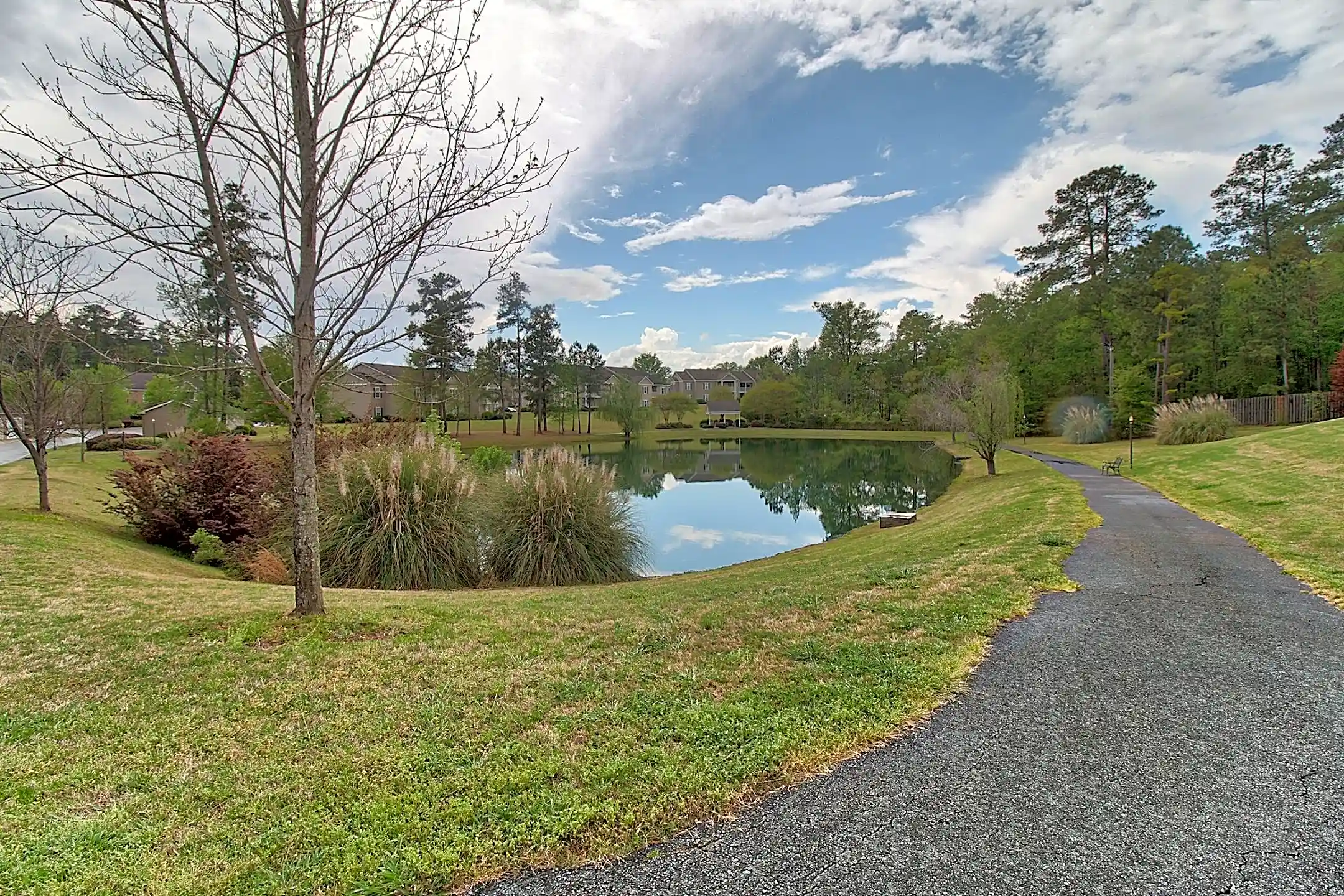 Adrian On Riverside 5243 Riverside Dr Macon, GA Apartments for Rent