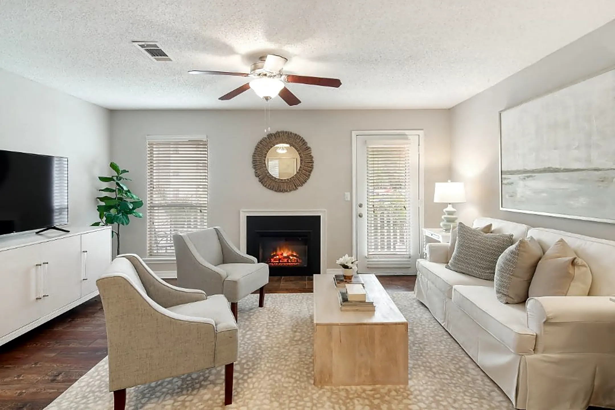 Lakeshore Pointe Resort Apartments Brandon, MS 39047