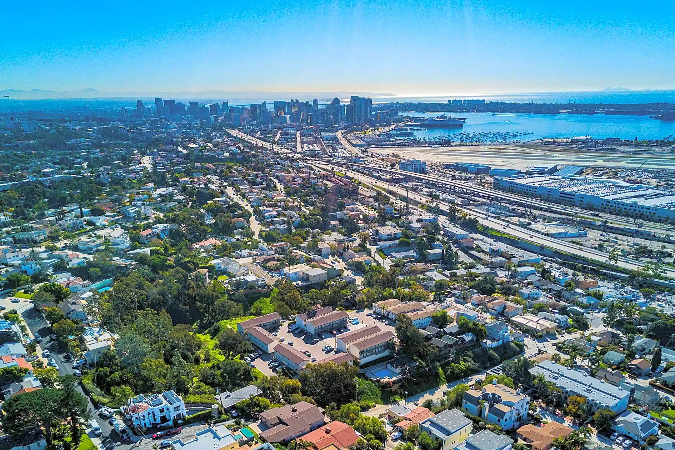 Overlook Point Apartments - San Diego, CA