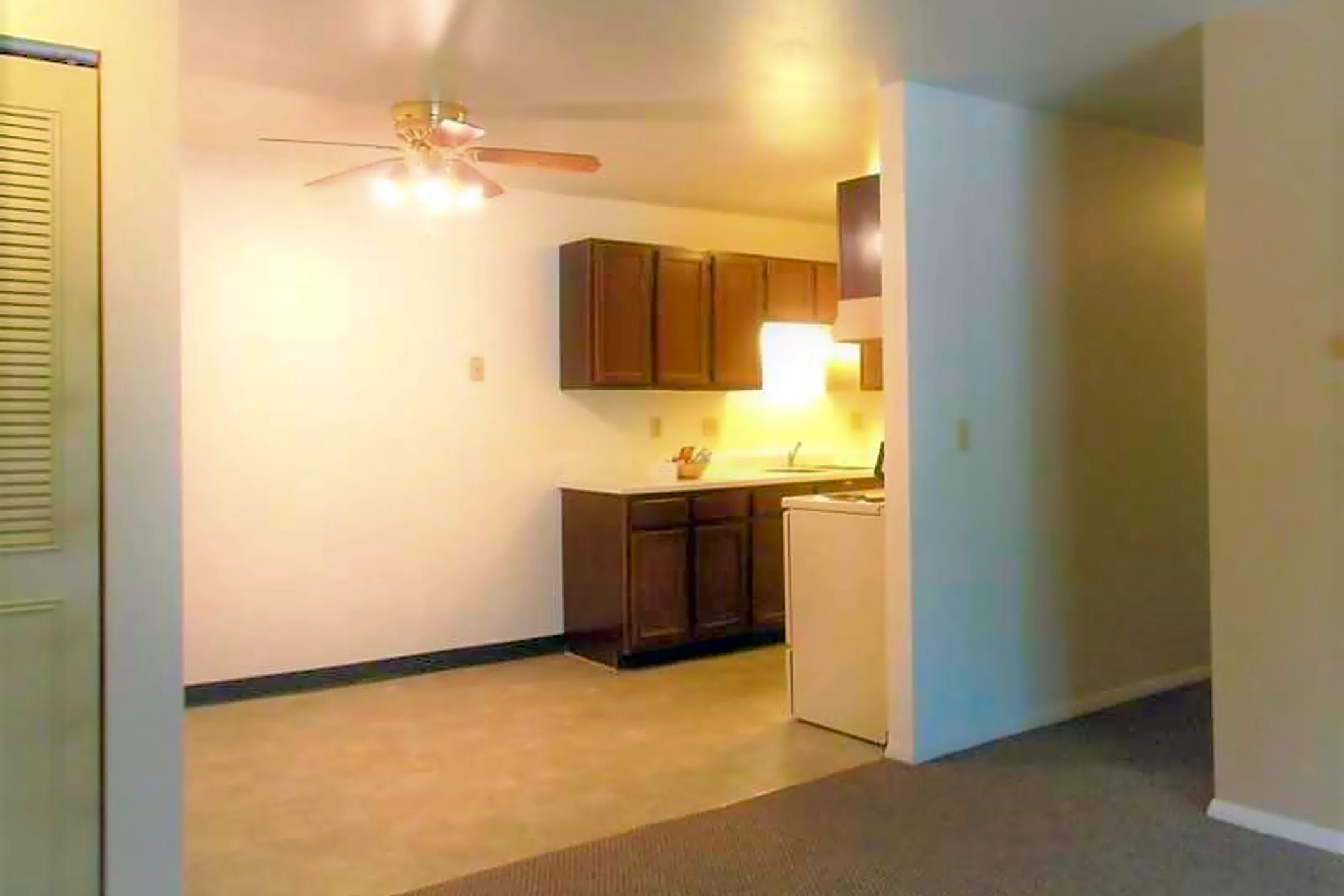 Cedar Green Apartments Monroe, WI 53566