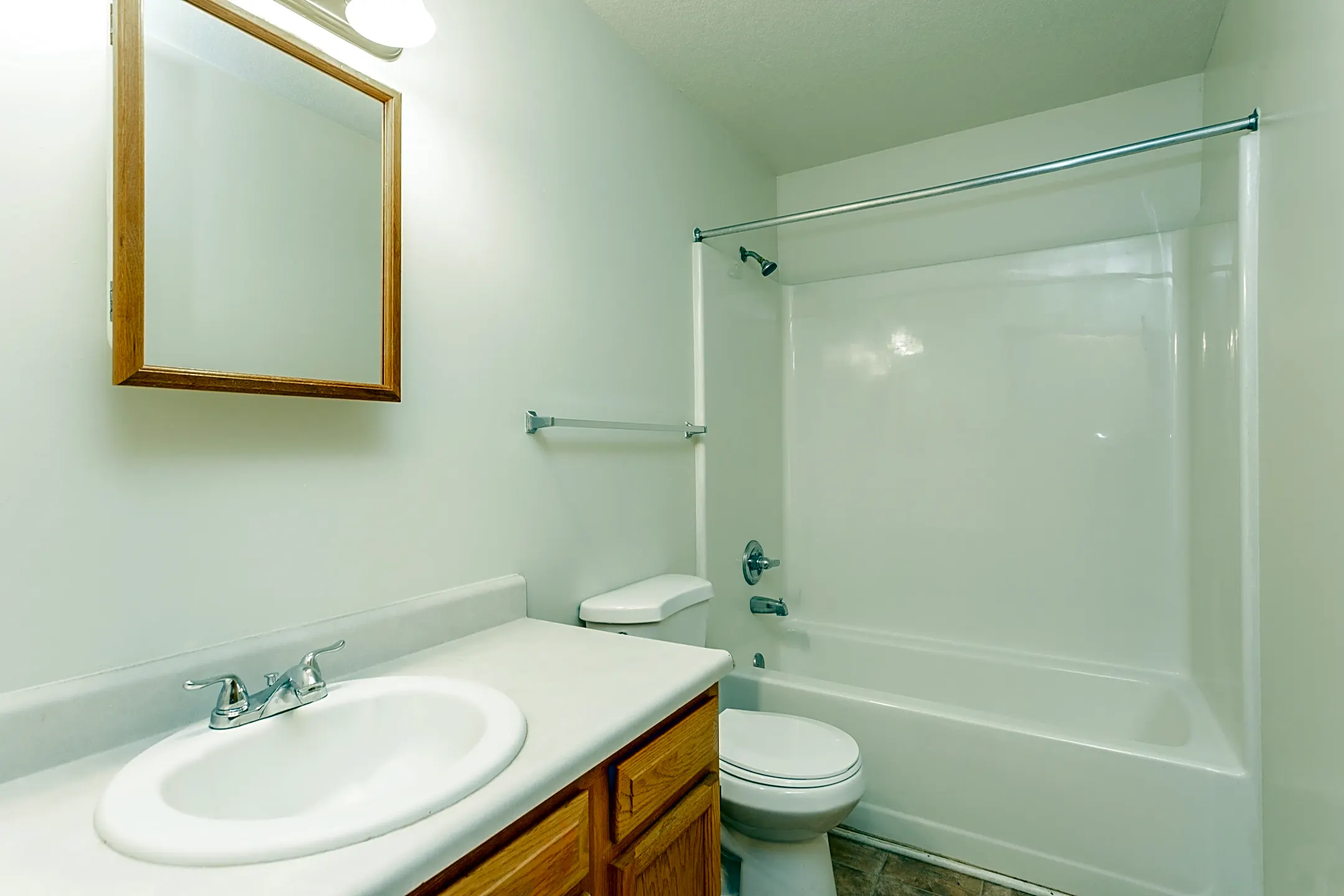 Rock River Townhomes 900 Crampton Ave Carbon Cliff, IL Apartments