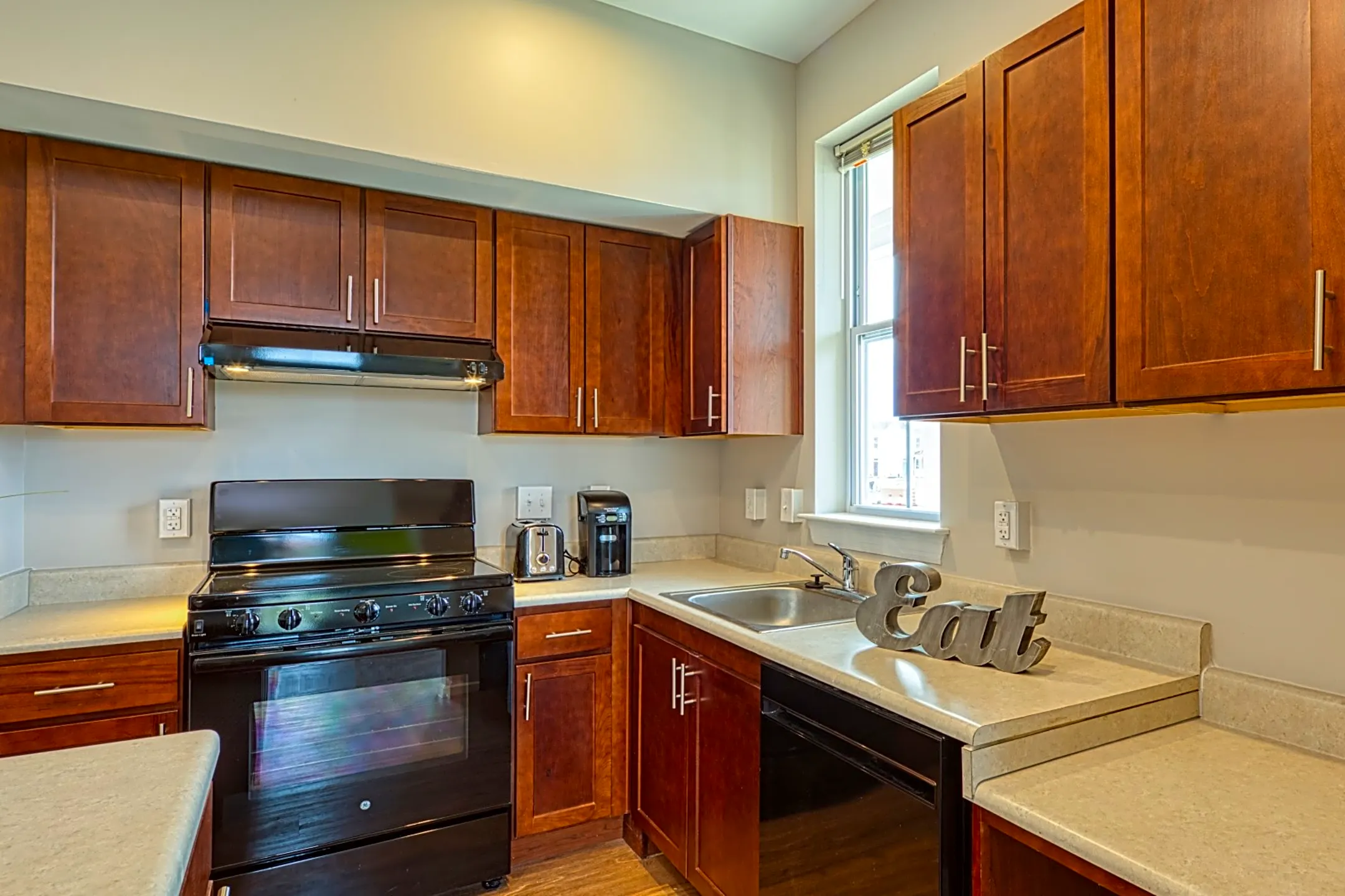 Armstrong Renaissance Apartments Richmond, VA 23223