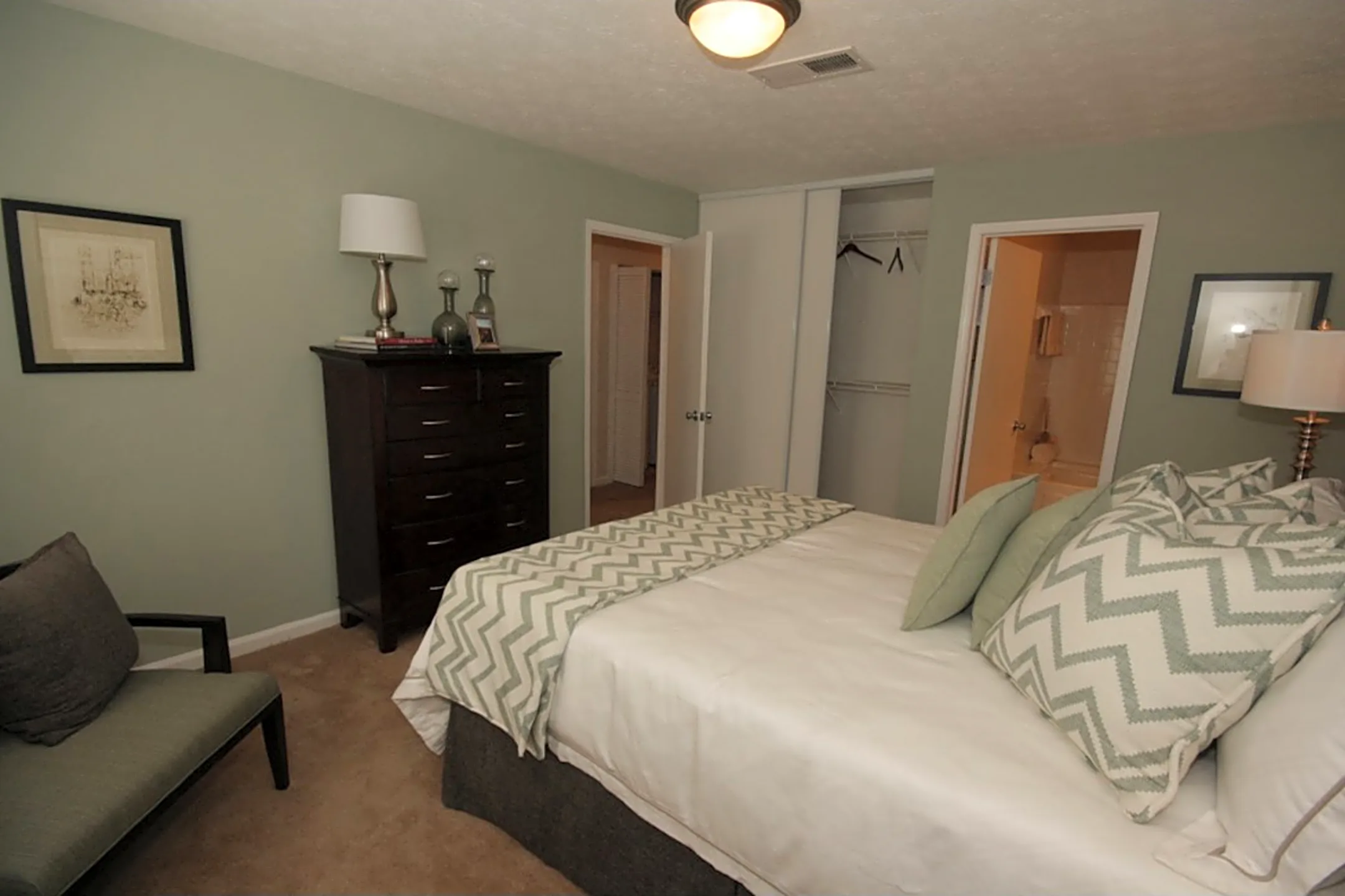 Chatsworth Apartments Atlanta, GA 30341