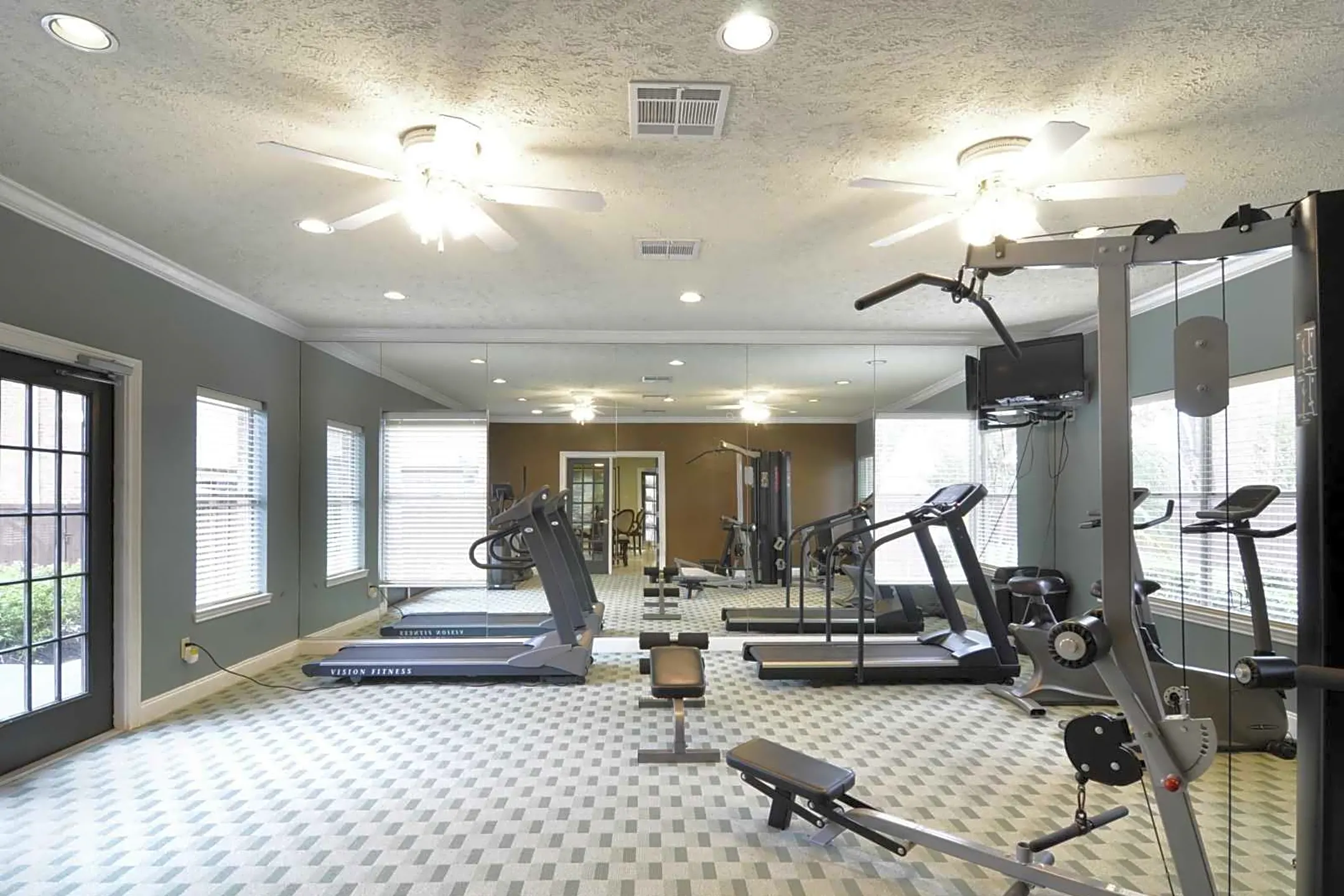 Fitness Weight Room - The Townhomes on Three - Webster, TX