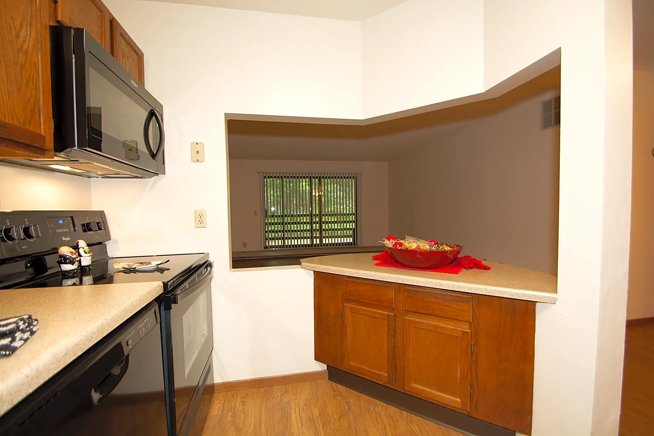 Poplar Bridge Bloomington, MN 55437