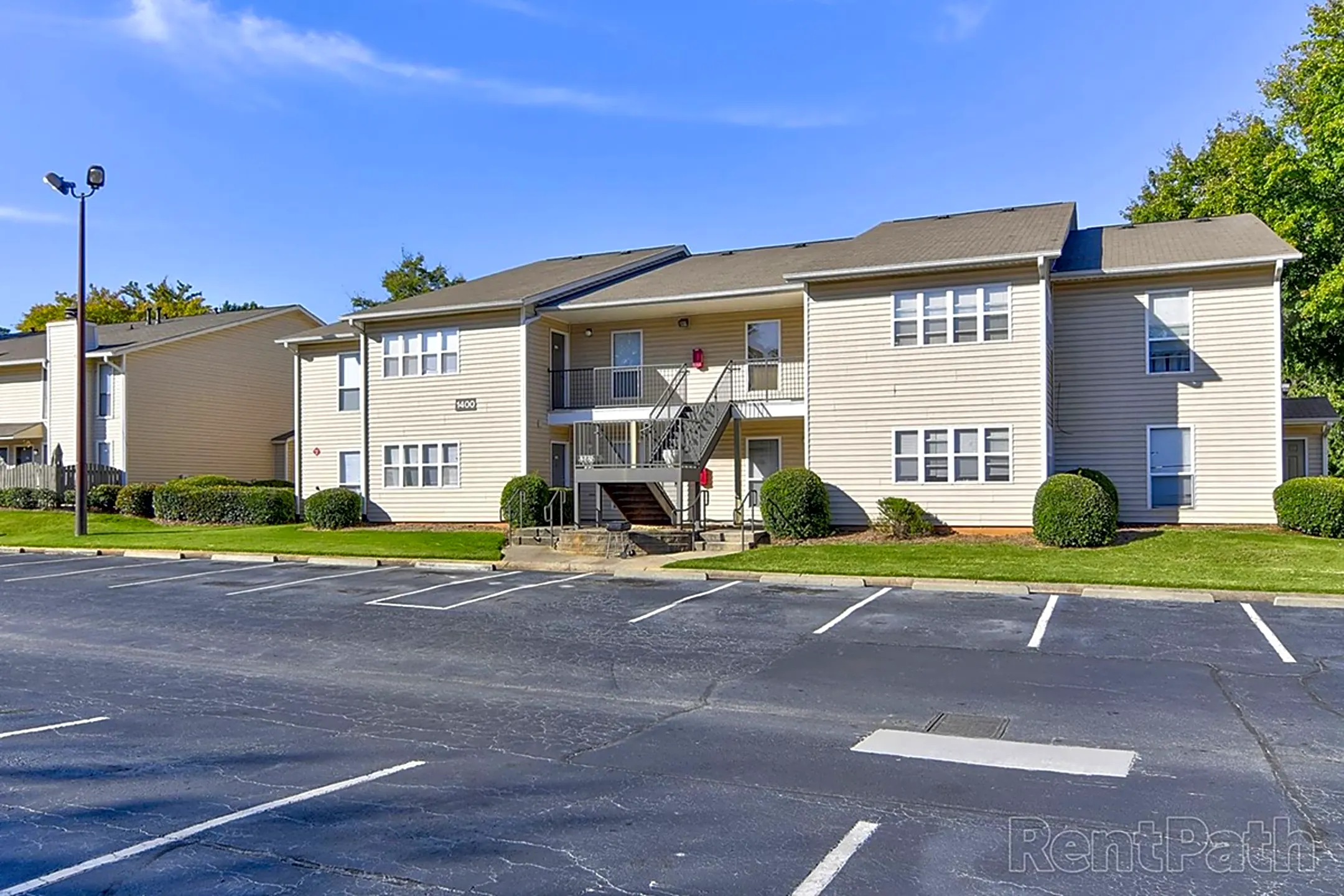 Lakeview Apartment Homes 1401 N Hairston Rd Stone Mountain, GA