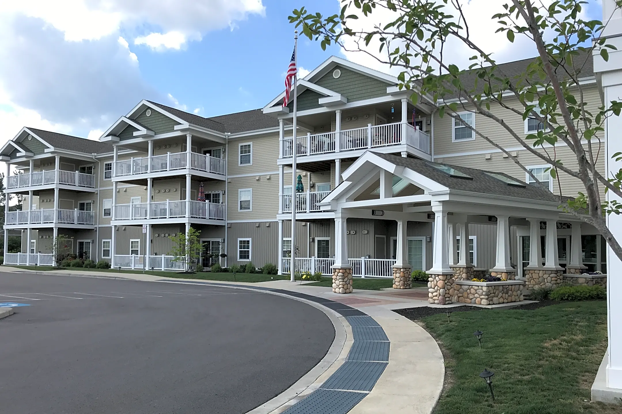 Cobblestone Place at Webster Apartments - Webster, NY 14580