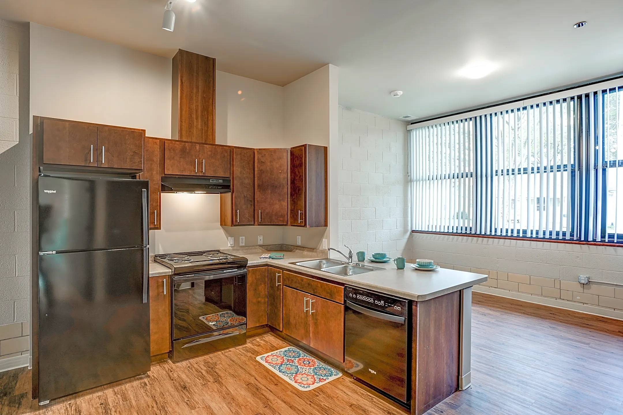 Garfield School 1815 25th Avenue Moline, IL Apartments for Rent Rent.