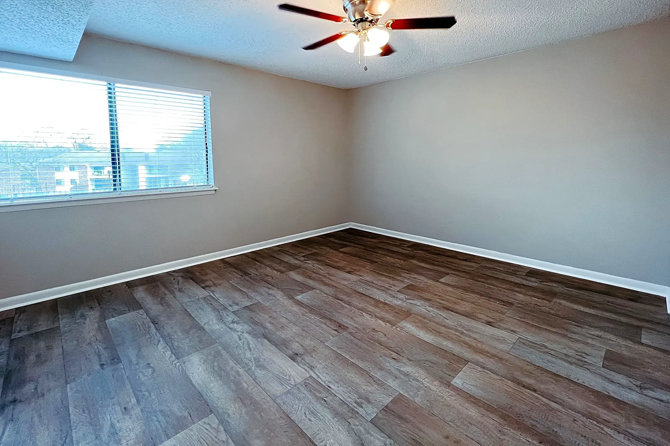 The Bend 825 S Dickerson Rd Goodlettsville, TN Apartments for Rent