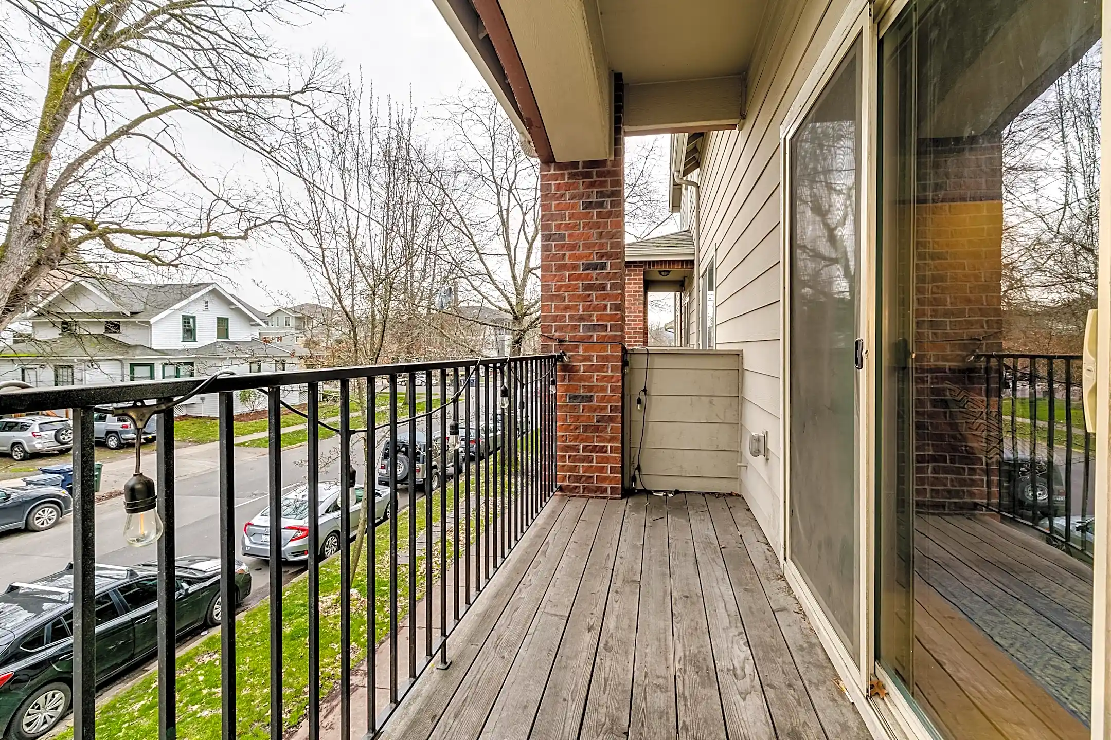 The Duck Flats Student Housing 945 Patterson St Eugene, OR