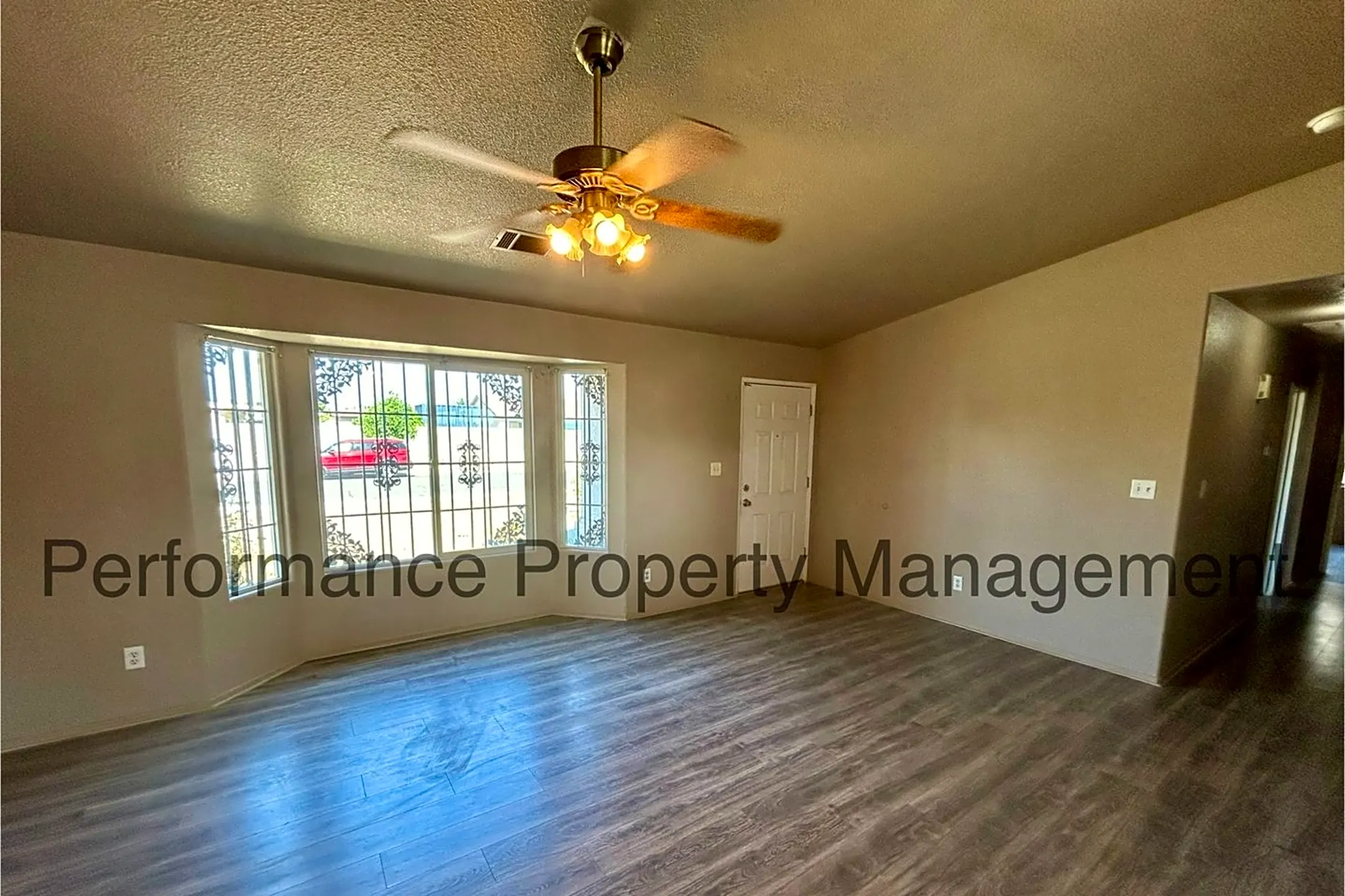 814 Encanto Way Delano, CA Houses for Rent Rent.