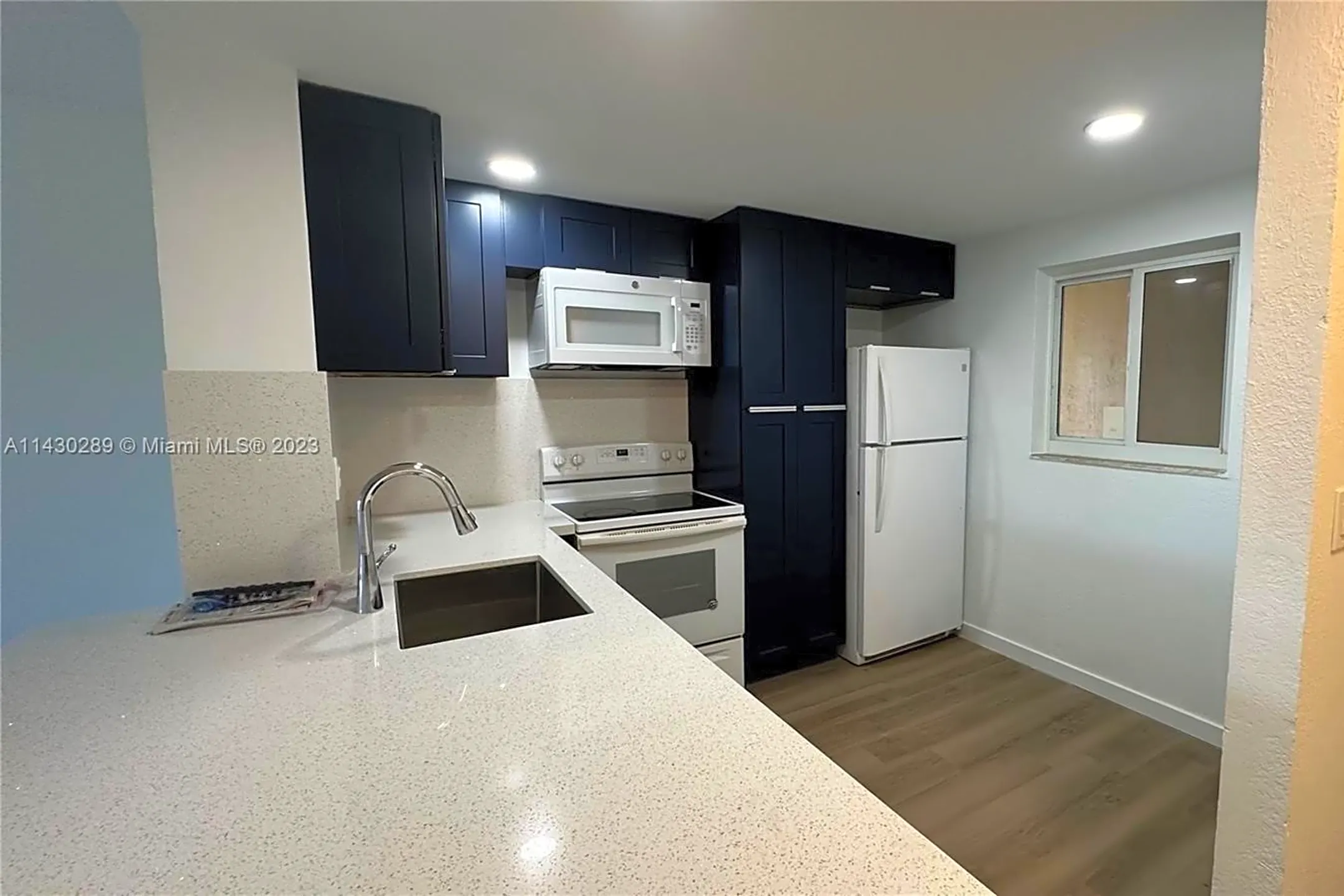 Kitchen - 1700 NW 58th Terrace #3J - Sunrise, FL