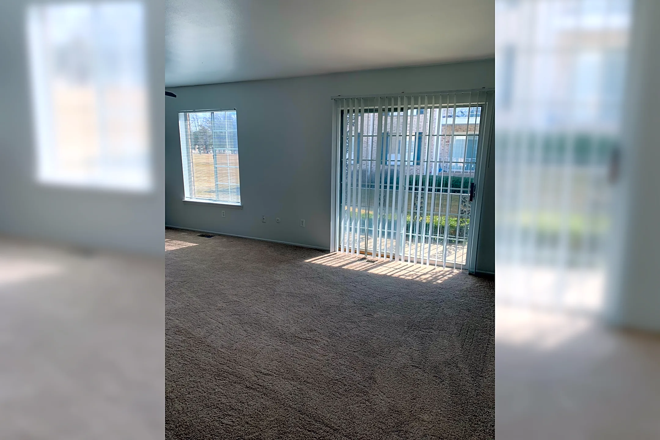 Knollwood Village Apartments Grand Blanc, MI 48439