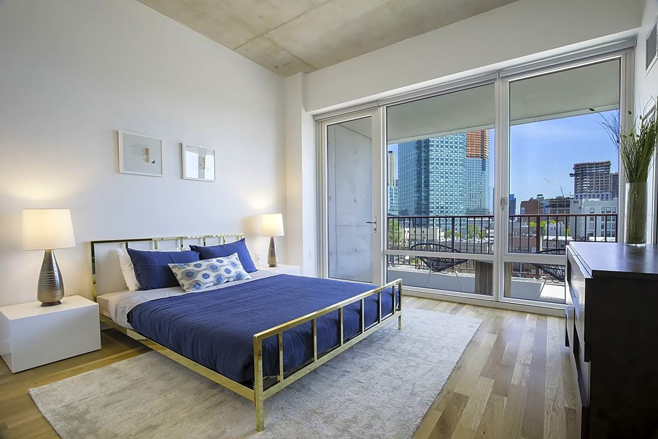 Bedroom - 2222 Jackson Ave - Queens, NY