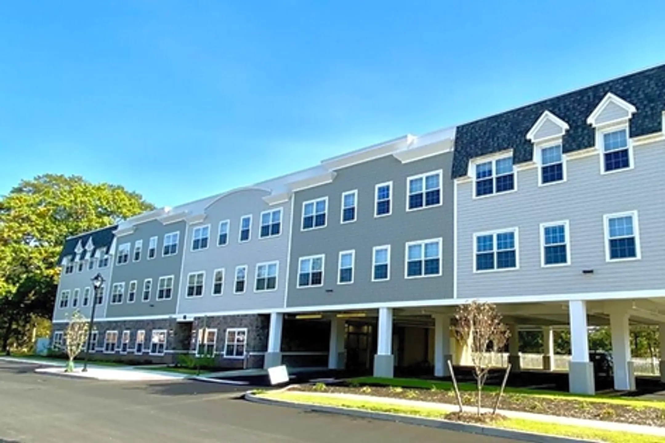 Baypointe at Keyport Apartments Brand New Construction! Leasing Now