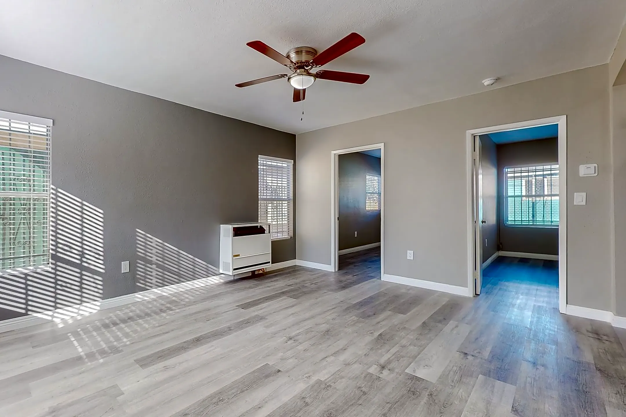 1000 N Sloan Ave 1000 N Sloan Ave unit 1004A Compton, CA Houses