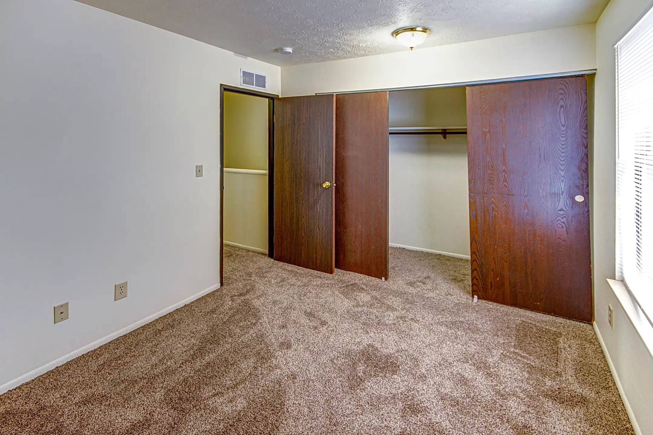 Riverside Townhomes 1229 Lockport Dr Three Rivers, MI Apartments for Rent Rent.